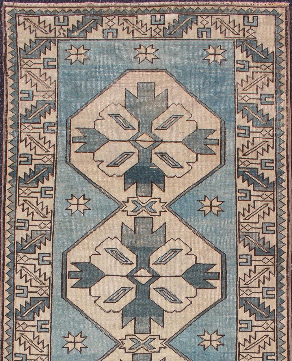 Vintage Turkish Oushak Runner with Medallions in Blue Colors and Beige In Good Condition In Atlanta, GA