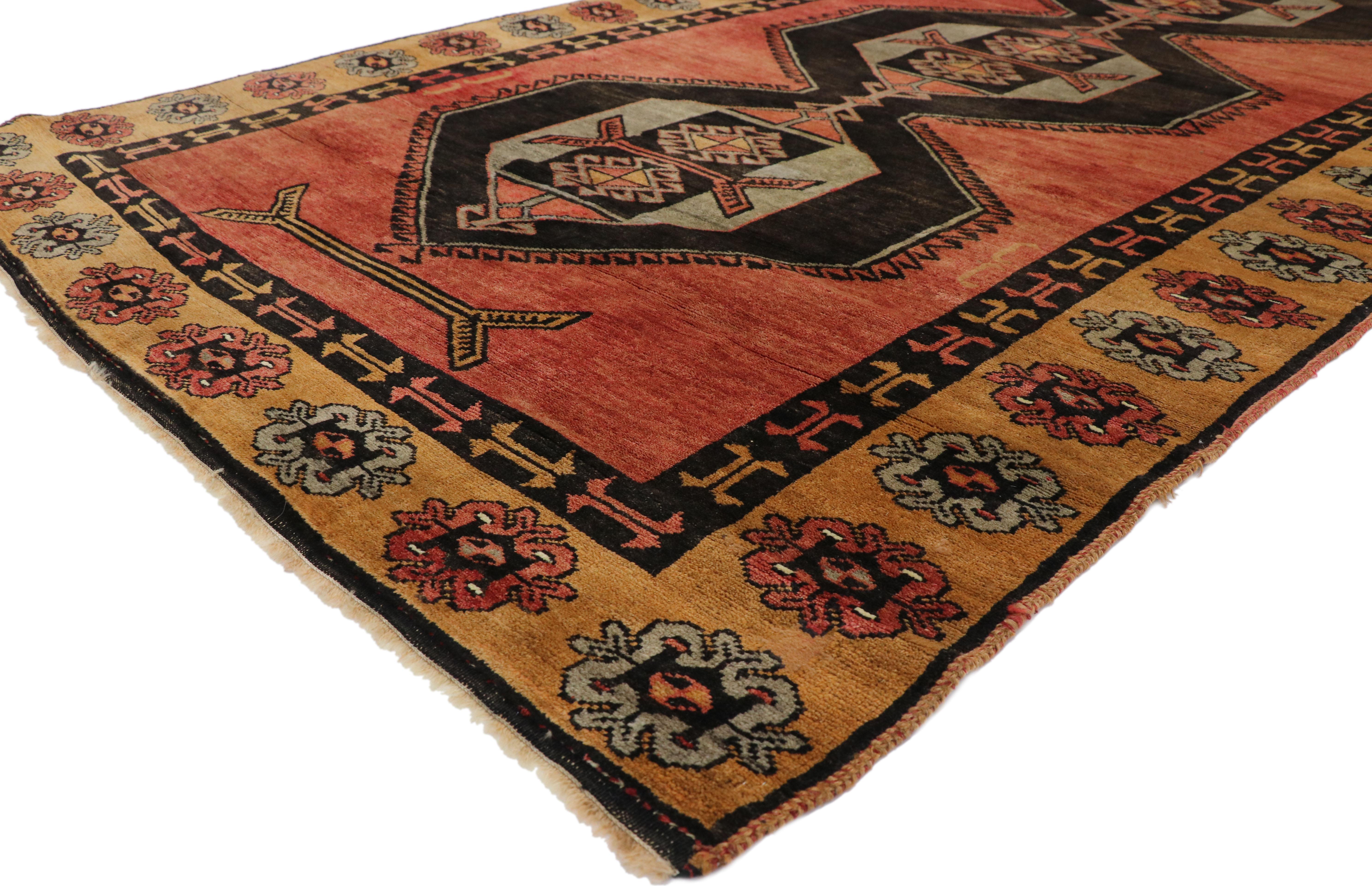 50567 Vintage Turkish Oushak Runner with Mid-Century Modern and Art Deco Style. Displaying balanced symmetry and a bold geometric design, this hand-knotted wool vintage Turkish Oushak runner features an all-over geometric pattern with five stacked