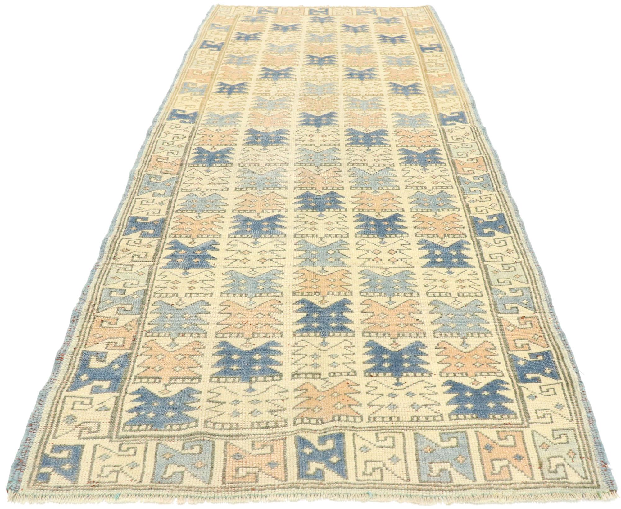 Turco Runner turco vintage in Oushak con stile Modern Georgian in vendita
