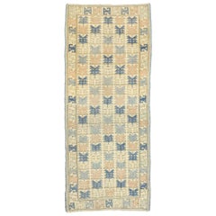 Tapis de couloir turc Oushak vintage de style géorgien moderne