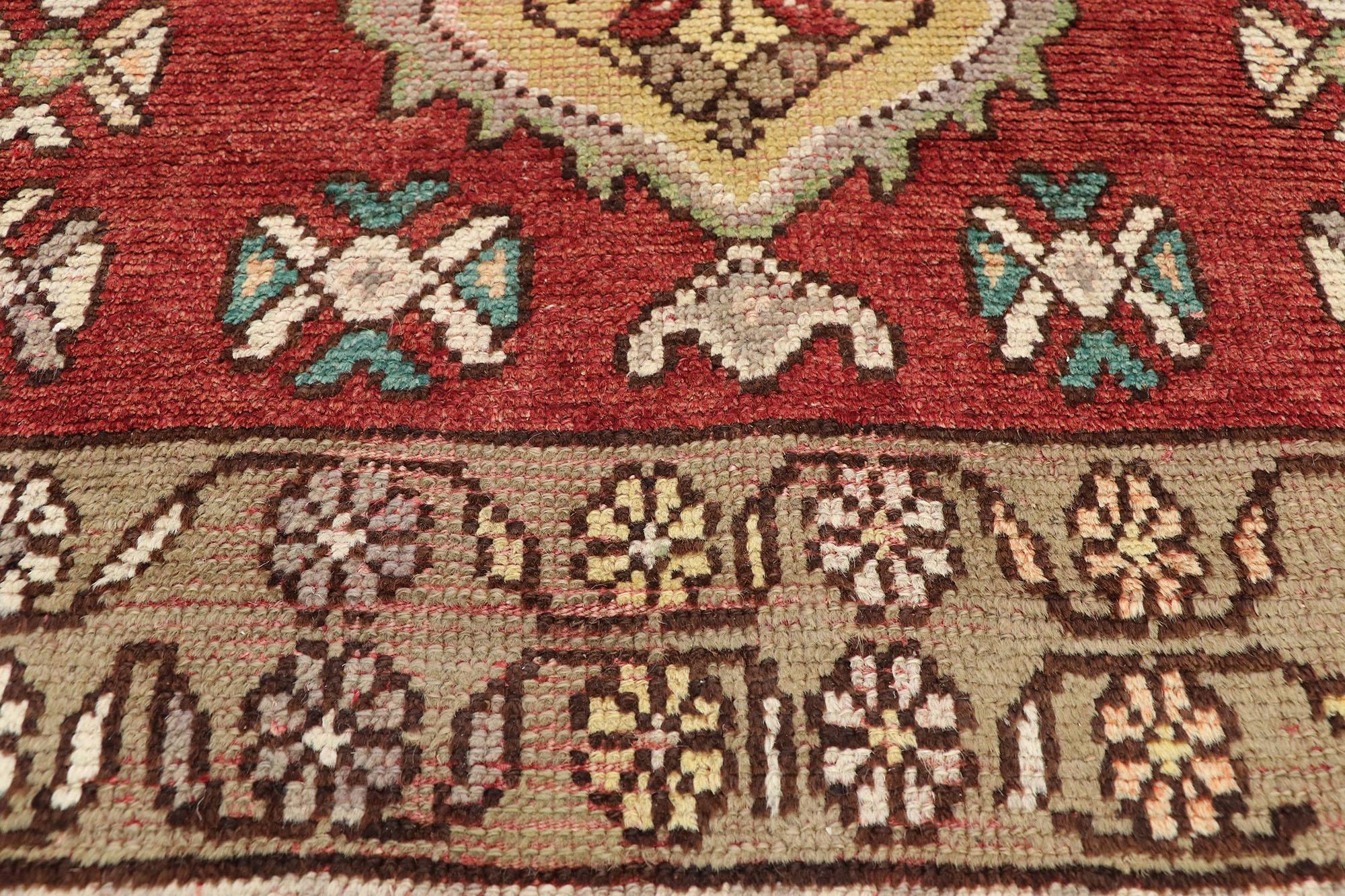 Vintage Turkish Oushak Runner with Modern Traditional Style, Hallway Runner In Good Condition For Sale In Dallas, TX