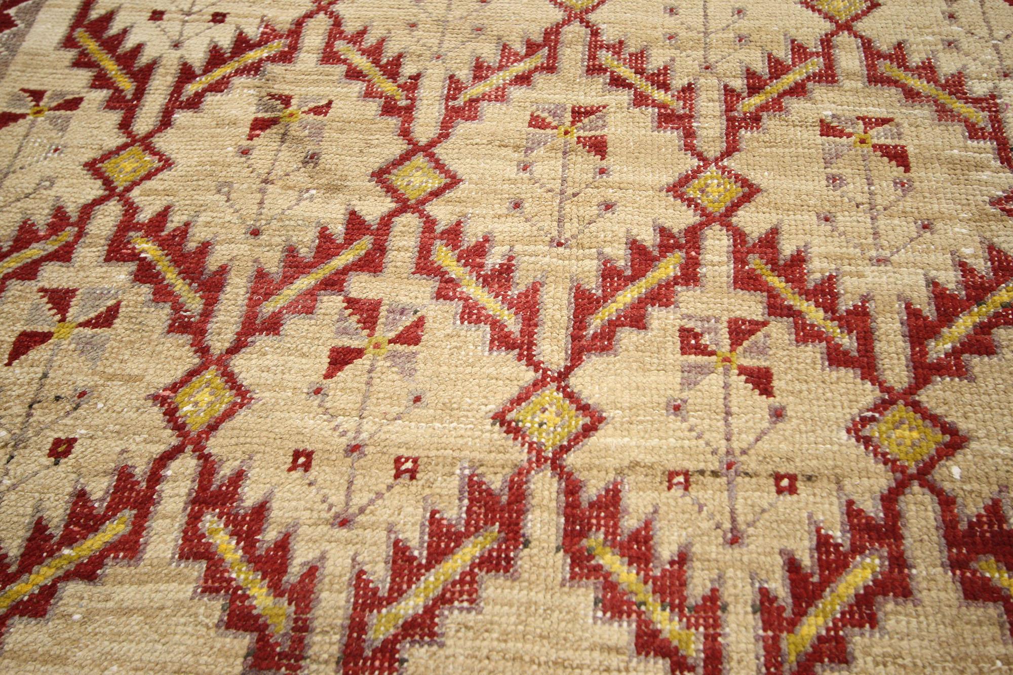 Vintage Turkish Oushak Runner with Modern Tribal Style In Good Condition For Sale In Dallas, TX