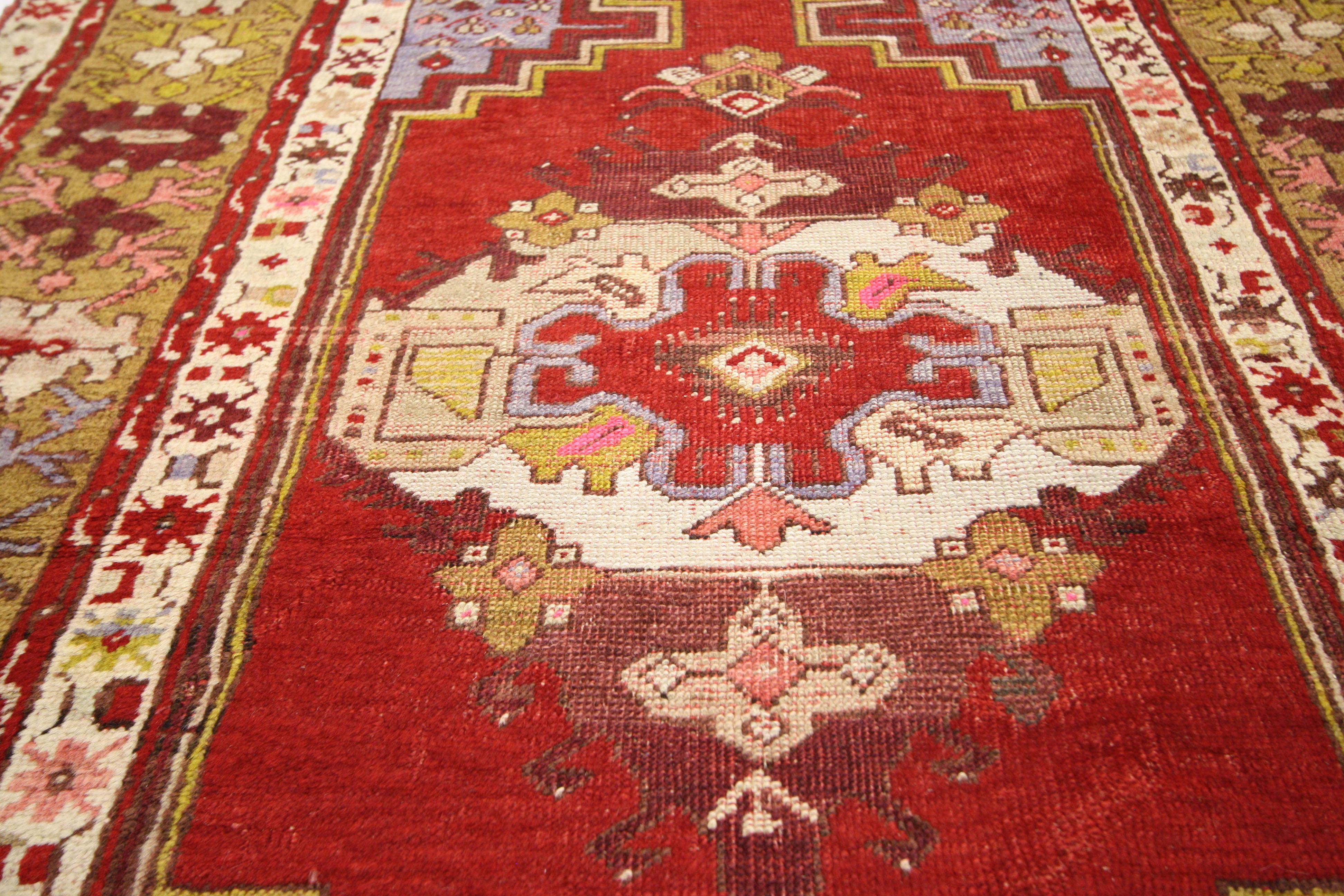 Vintage Turkish Oushak Runner with Modern Tribal Style, Hallway Runner In Good Condition For Sale In Dallas, TX