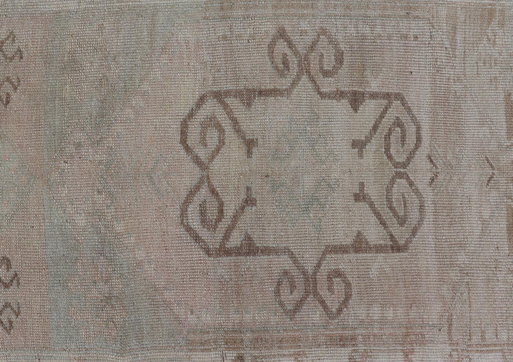 Alfombra Turca Oushak Vintage Con Medallones Geométricos Estilizados  2'1