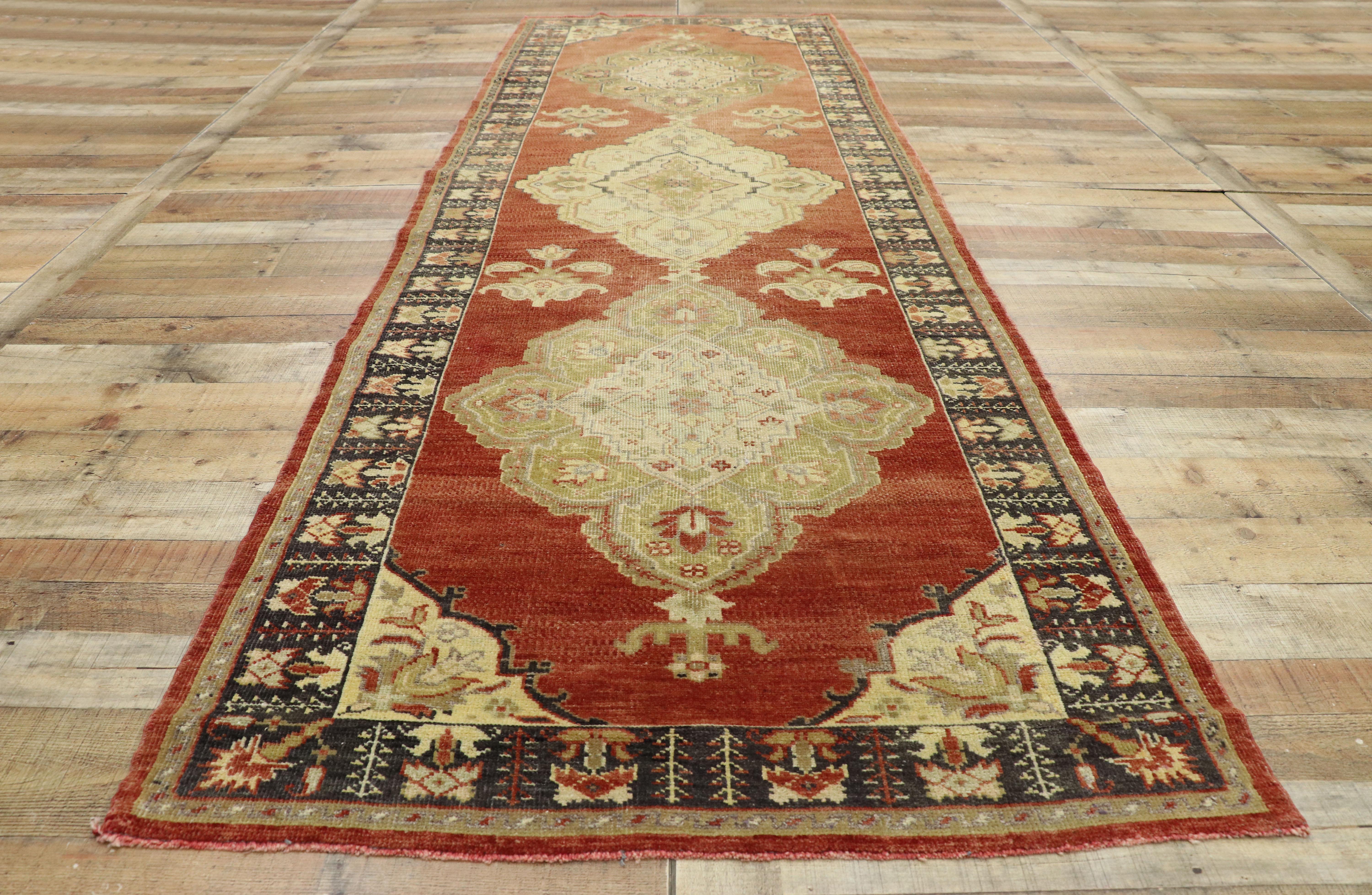 Vintage Turkish Oushak Runner with Traditional Rustic Style, Hallway Runner For Sale 2