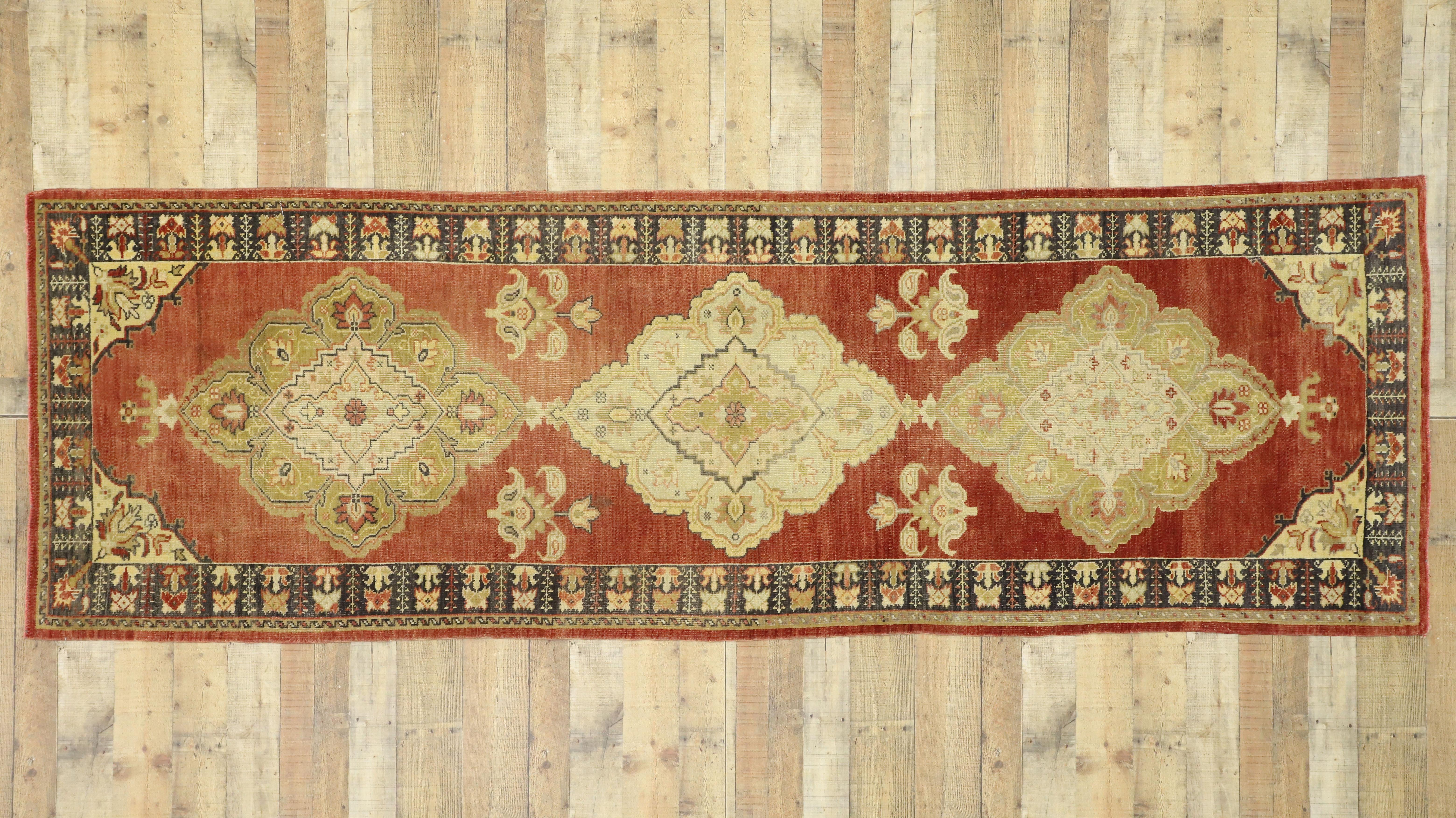 Vintage Turkish Oushak Runner with Traditional Rustic Style, Hallway Runner For Sale 3