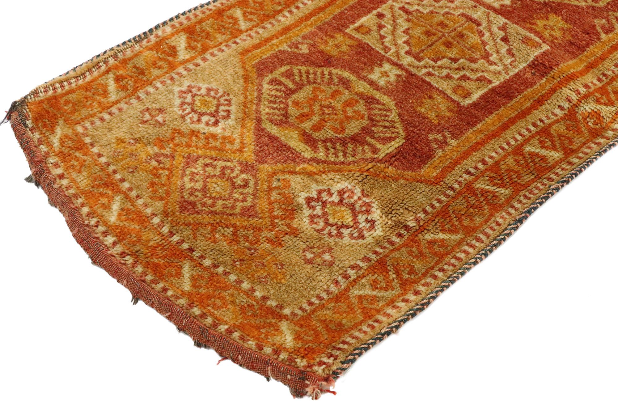 53111, vintage Turkish Oushak Saddlebag Throw with Modern Northwestern style. Tribal charm with rustic sensibility, this vintage Turkish saddlebag throw rug beautifully showcases a modern northwestern style. The composition is divided into two