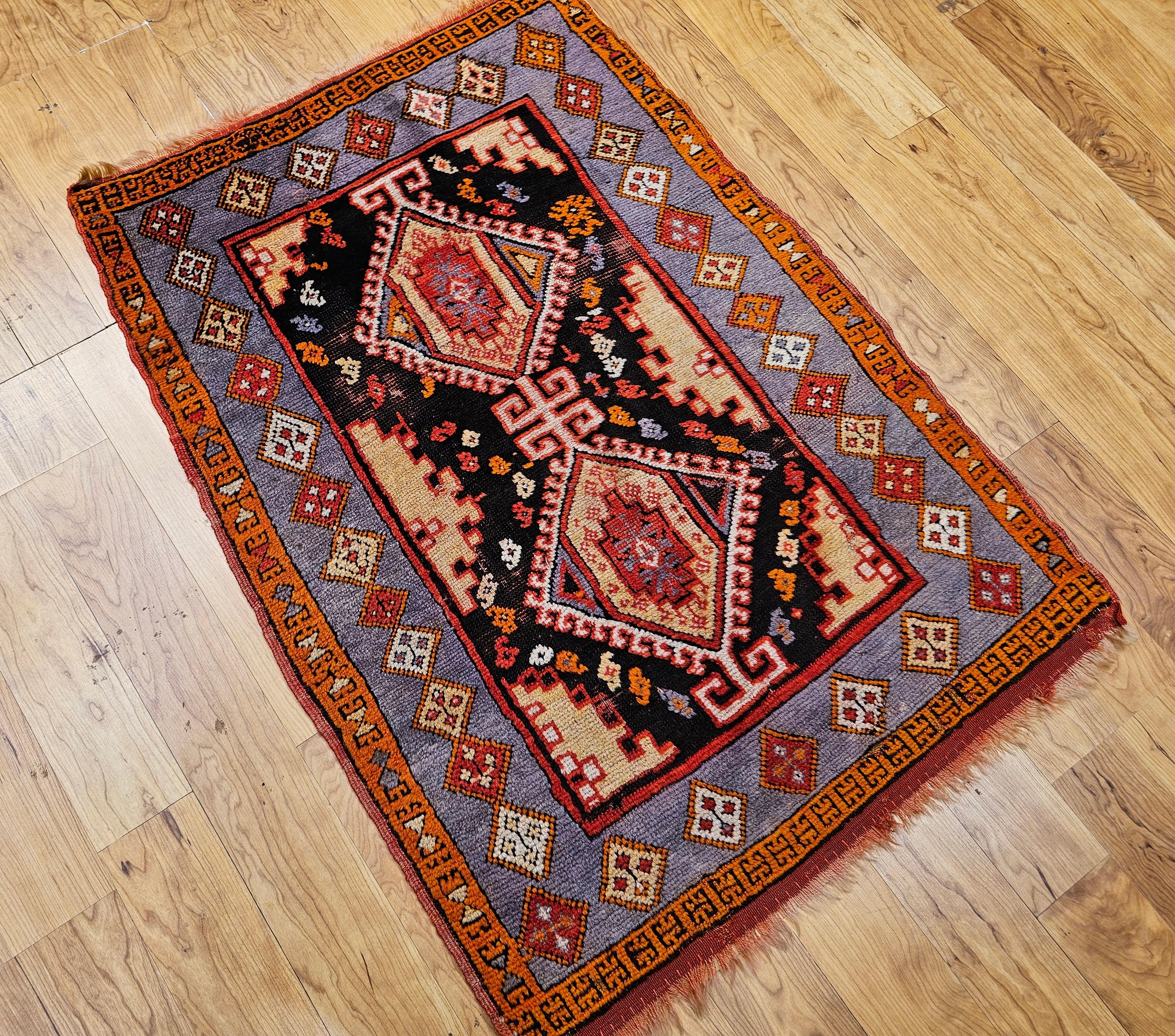 Türkischer Oushak- Village-Teppich in blassgelben und blauen Farben im Angebot 4