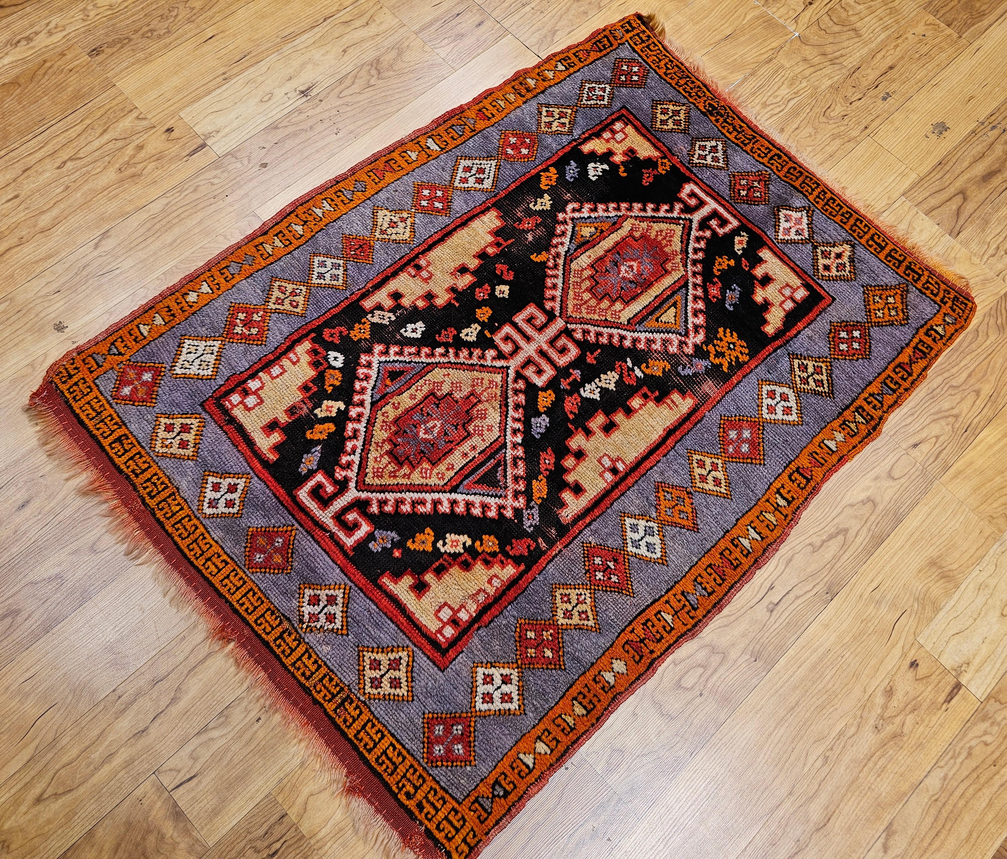 Türkischer Oushak- Village-Teppich in blassgelben und blauen Farben im Angebot 6