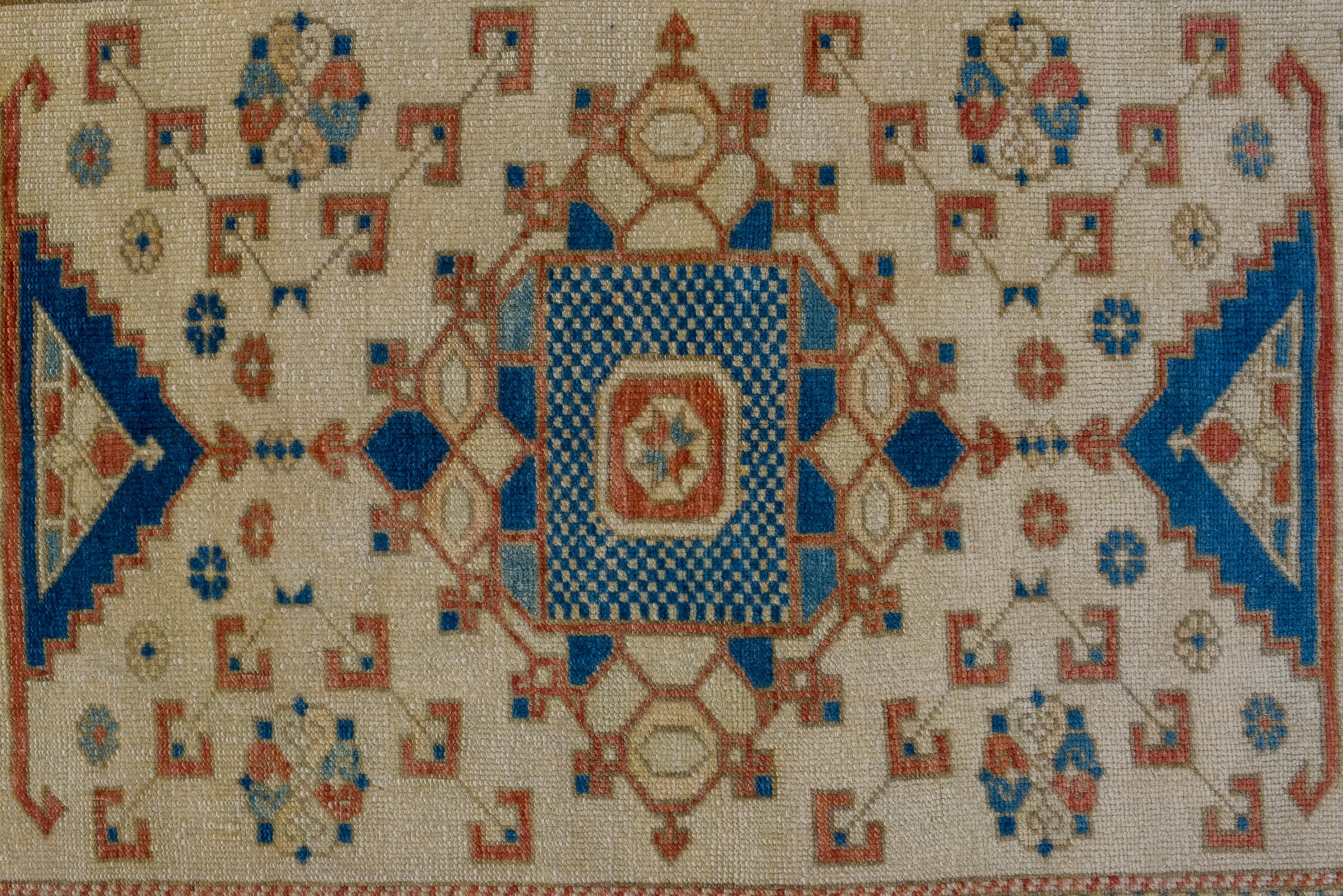 Vintage Turkish Oushak with Modern Ecru Field and Blue Design In Good Condition For Sale In New York, NY
