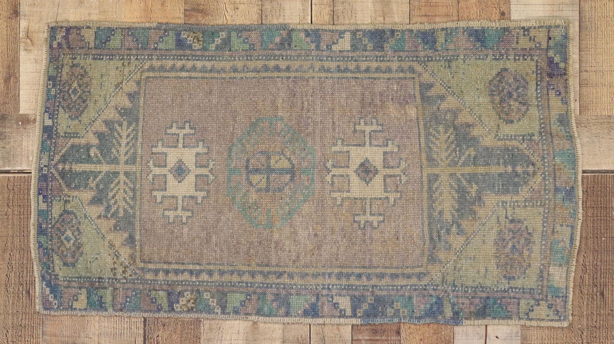 Wool Vintage Lavender Turkish Oushak Rug For Sale