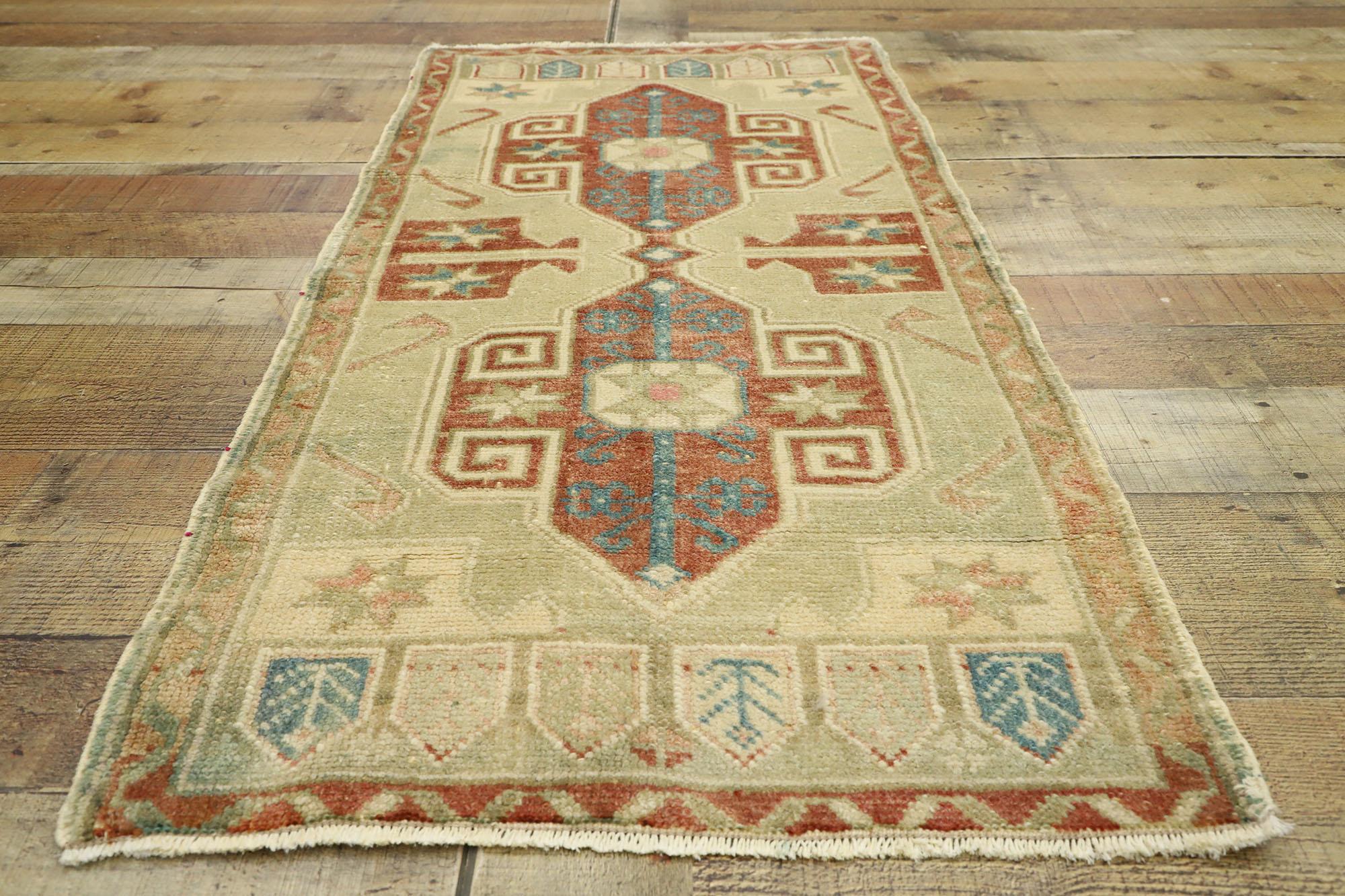 Vintage Turkish Oushak Yastik Scatter Rug, Small Accent Rug 1