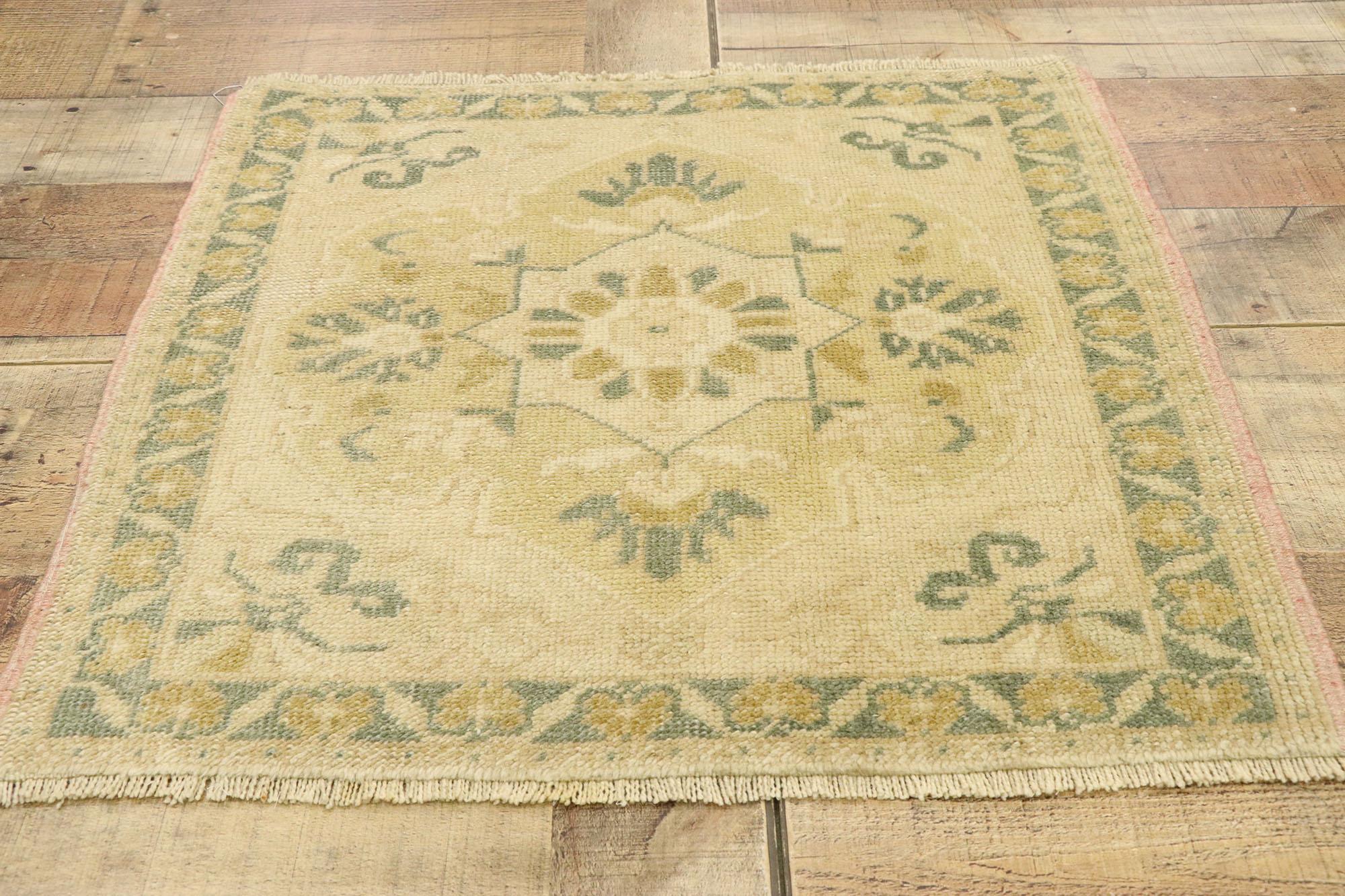 Vintage Turkish Oushak Yastik Scatter Rug with Neoclassical Cottage Style 1