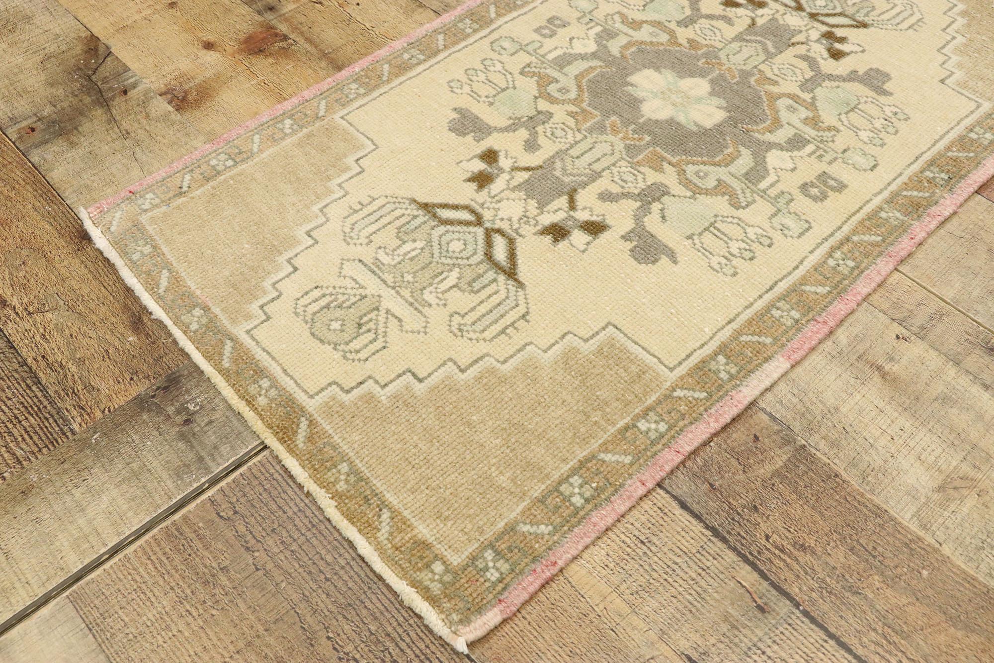 Wool Vintage Turkish Oushak Yastik Scatter Rug with Swedish Farmhouse Cottage Style