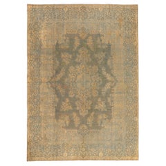 Türkischer Overdyed-Teppich im Vintage-Stil, Colonial Revival Meets Bridgerton Regencycore