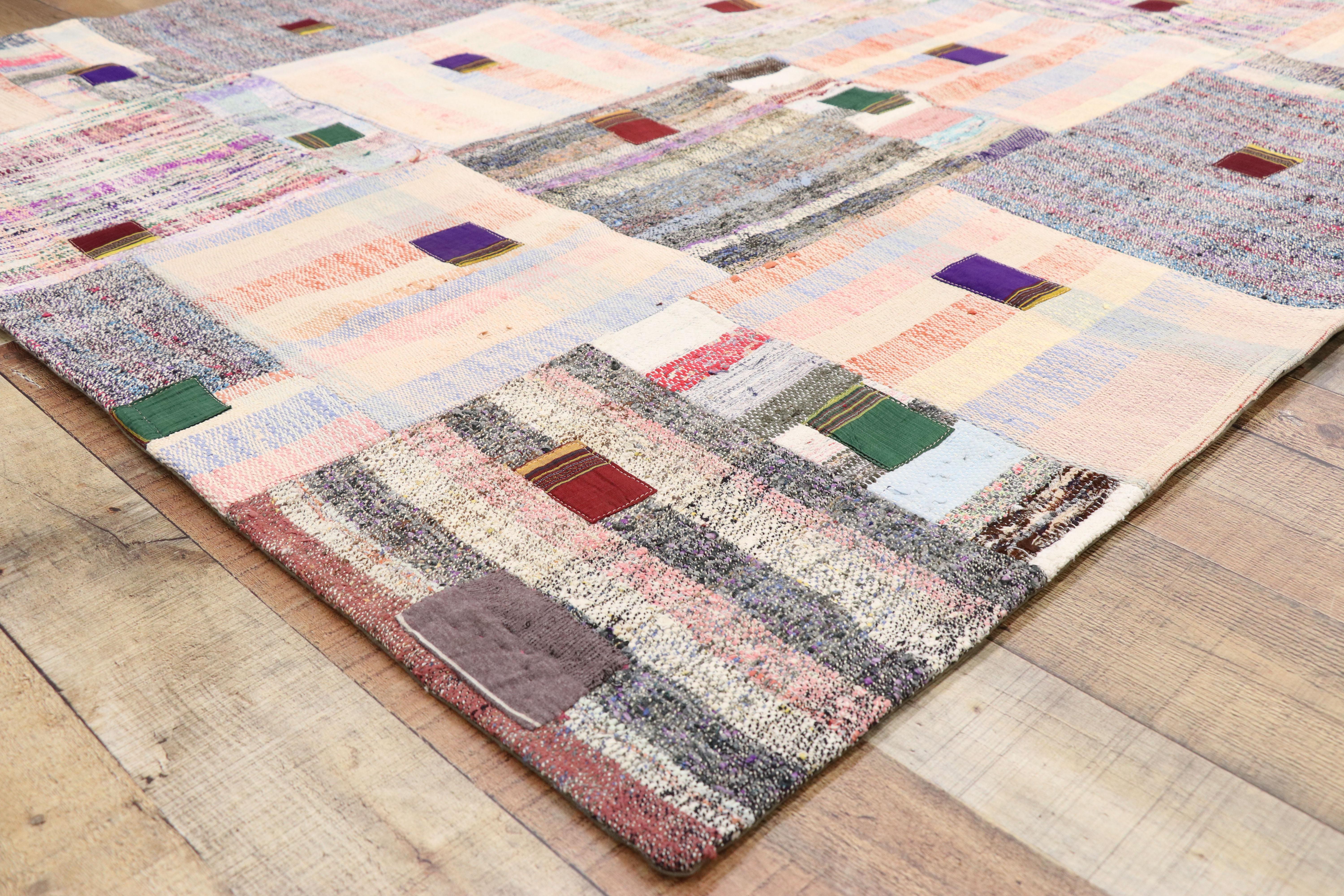 Vintage Turkish Pala Patchwork Kilim Rug, Flat-Weave Rug, Square Rug In Good Condition For Sale In Dallas, TX