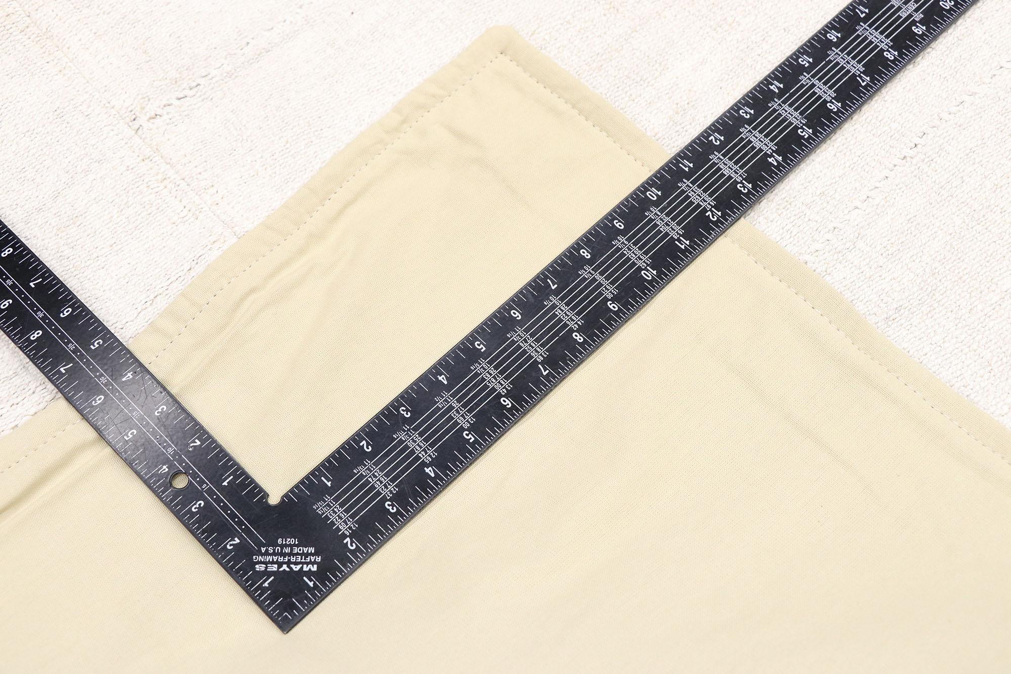 Türkischer Patchwork-Kelim-Teppich im skandinavisch-modernen Stil (20. Jahrhundert) im Angebot