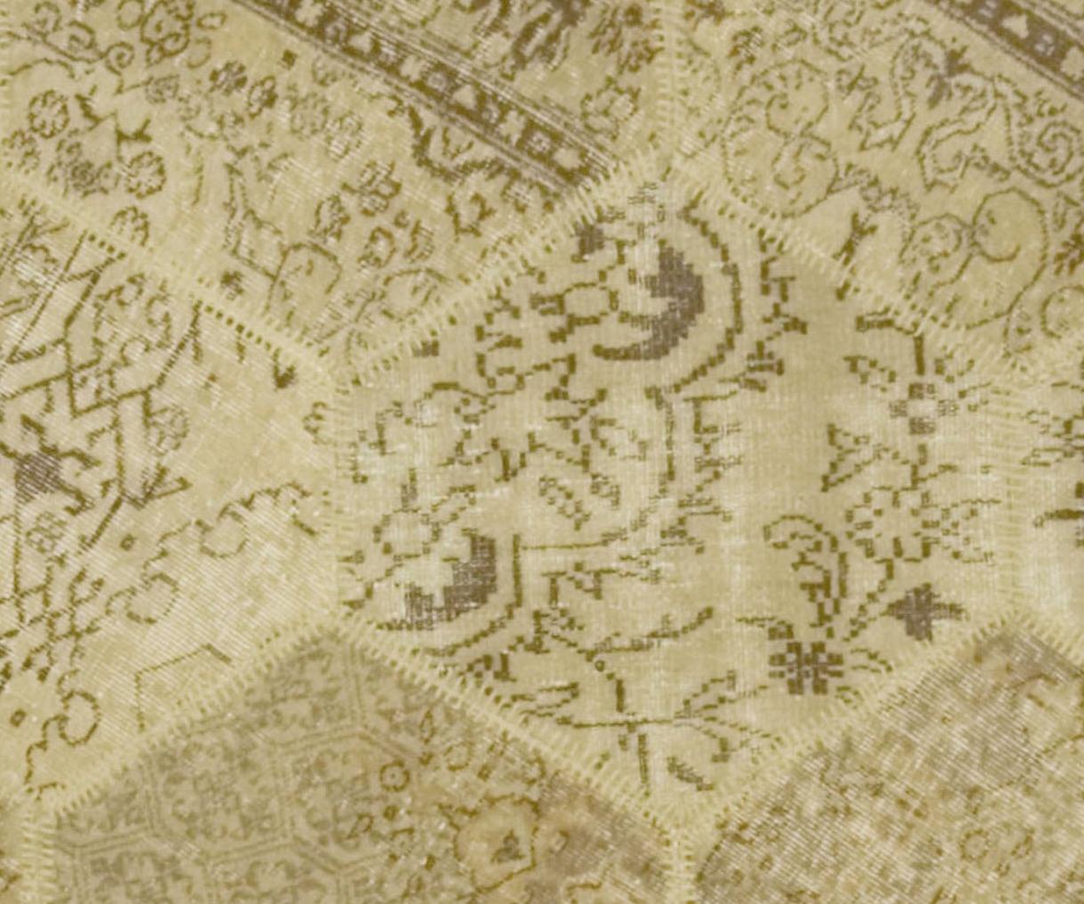 Türkischer Patchwork-Teppich im Vintage-Stil 7'8 x 10'6 (Wolle) im Angebot
