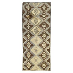 Vintage Turkish Rug 2'6'' x 6'4''