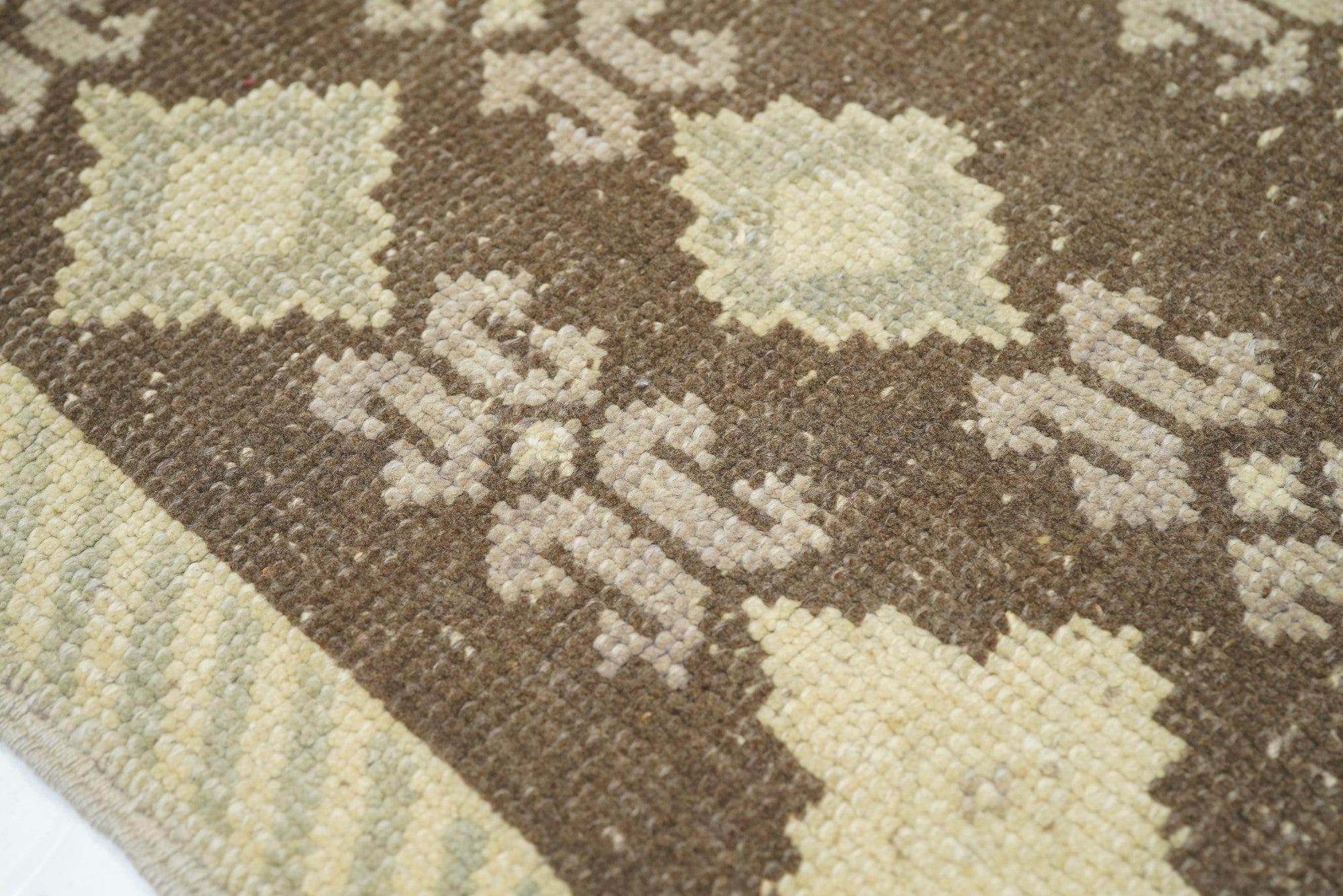 Türkischer Vintage-Teppich 2'8'' x 5'3'' im Zustand „Gut“ im Angebot in New York, NY
