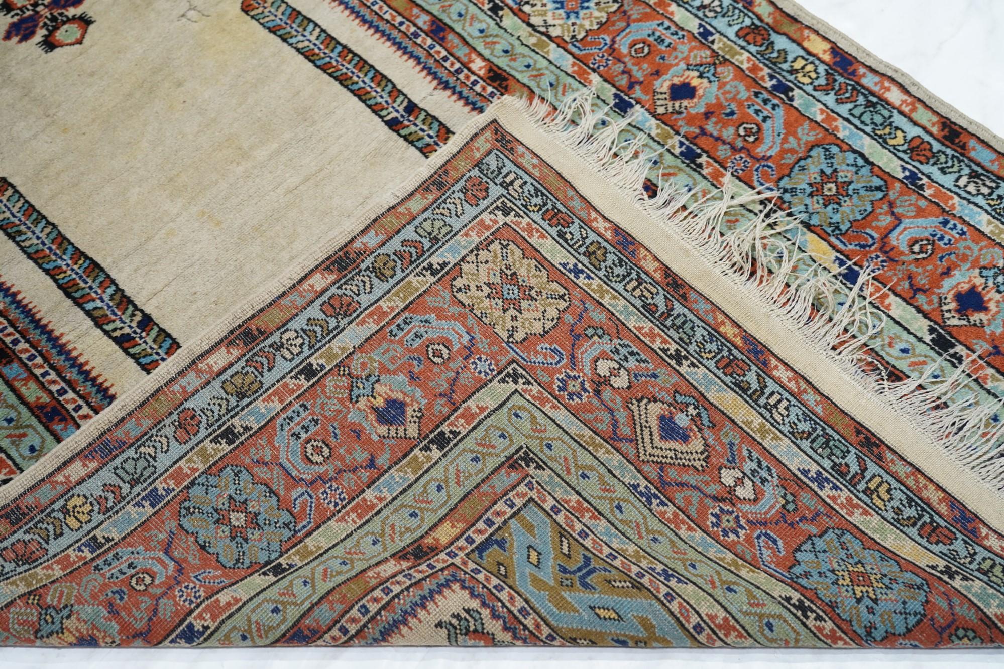 Vintage Turkish rug 4'1'' x 6'7''.