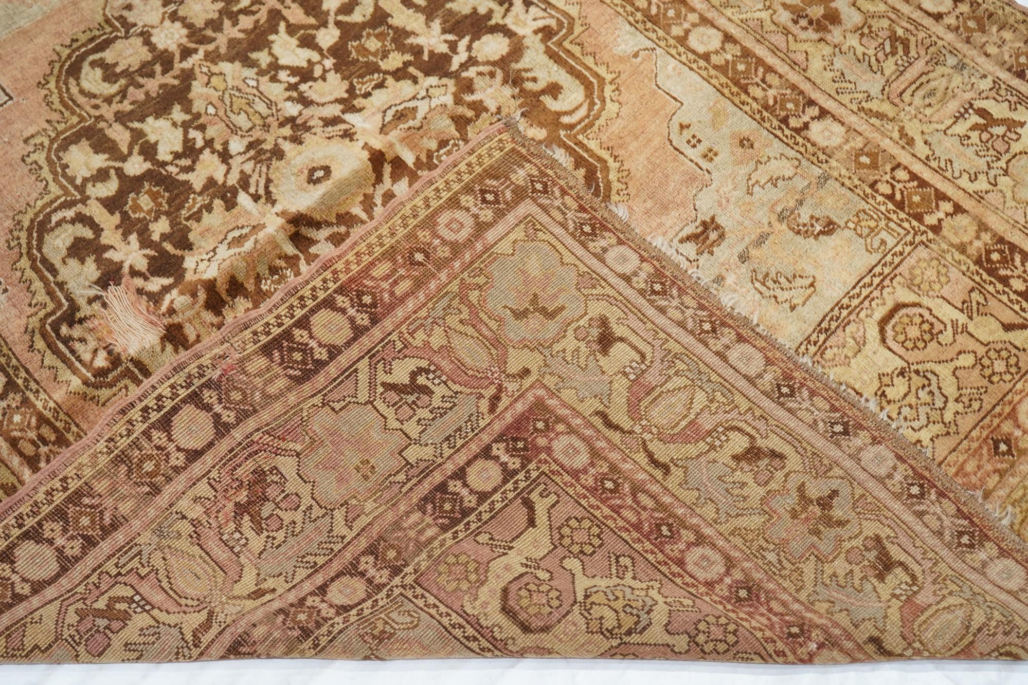 Vintage Turkish Rug 4'6'' x 6'5'' For Sale 7