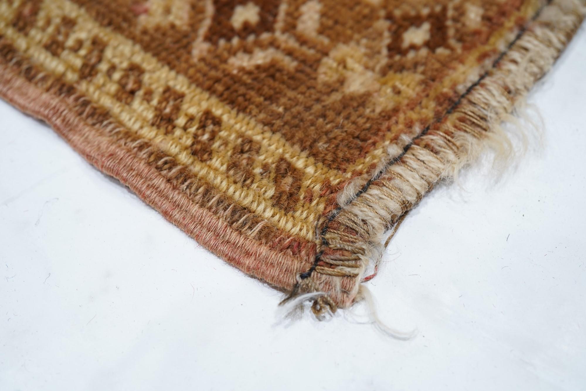 Vintage Turkish Rug 4'6'' x 6'5'' In Fair Condition For Sale In New York, NY