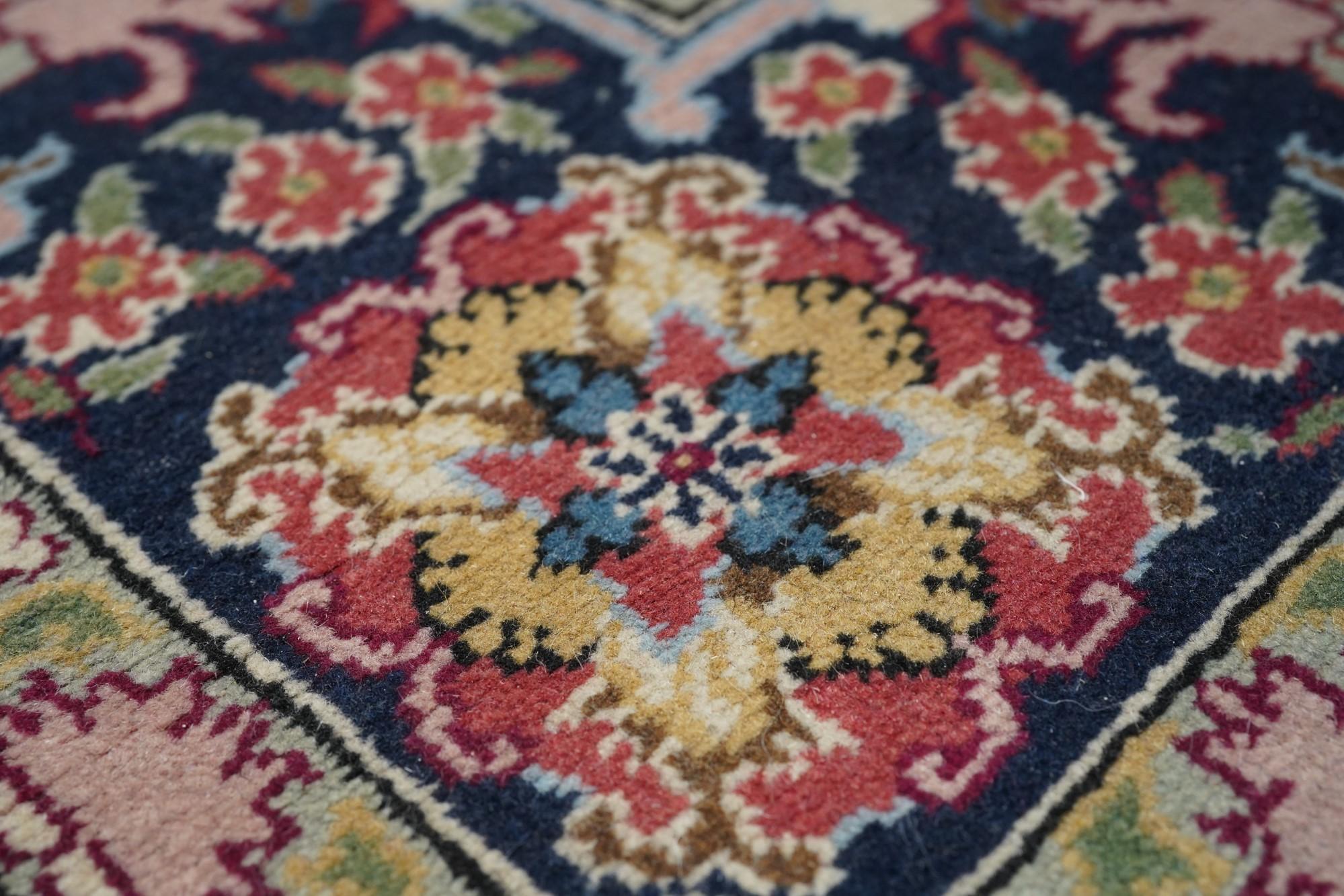 Türkischer Teppich im Vintage-Stil 5'10'' x 9' im Angebot 1