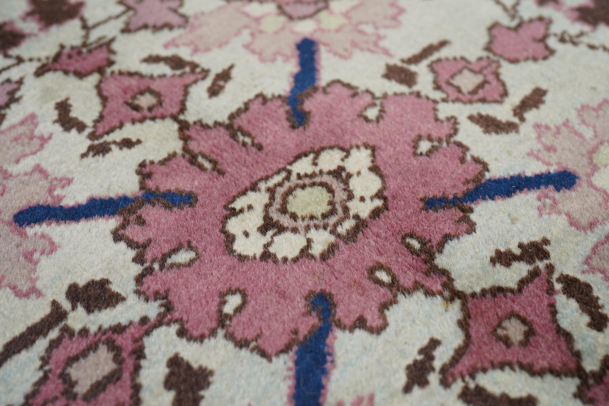 Türkischer Vintage-Teppich 7'2'' x 10'8'' im Angebot 3