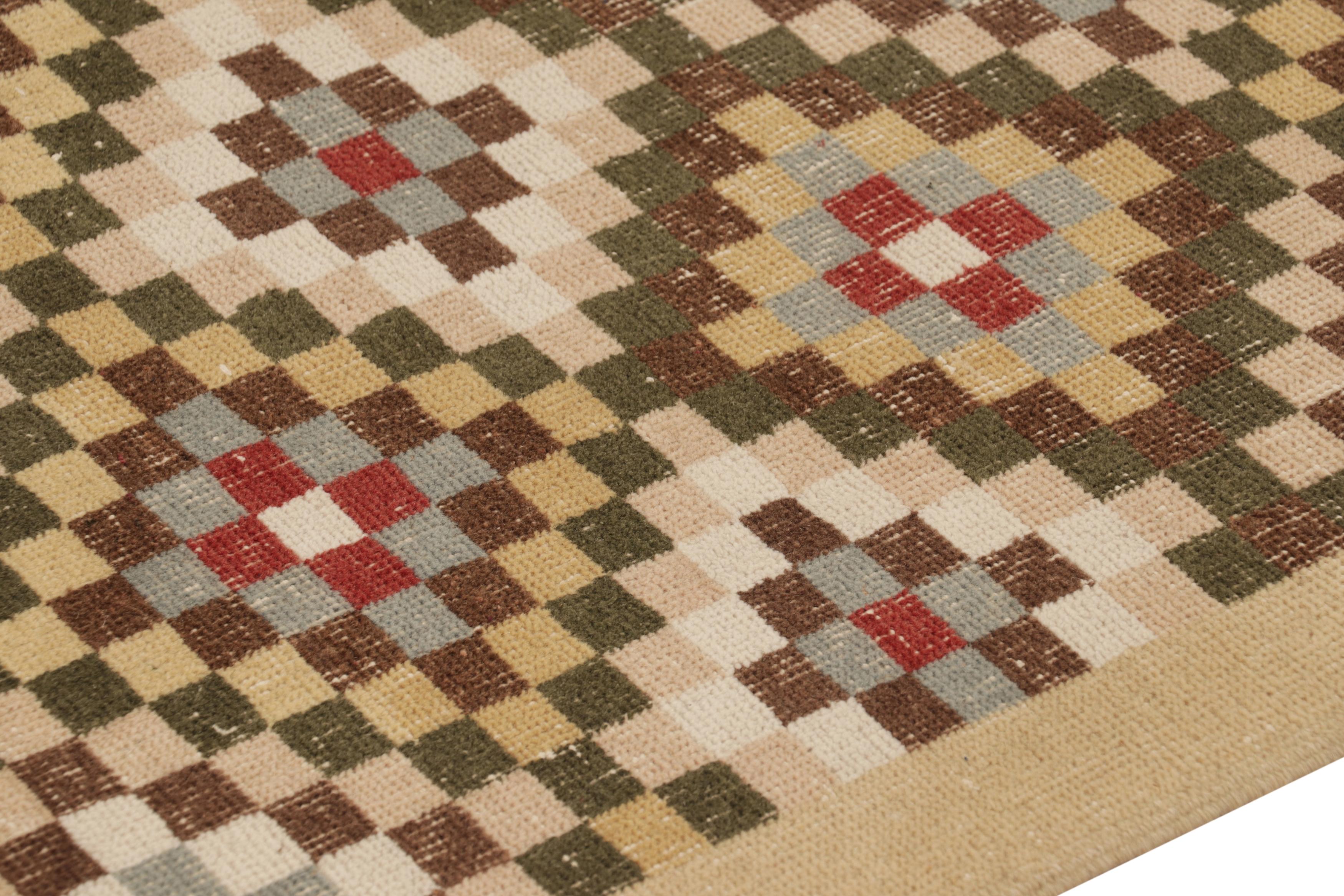 Türkischer Vintage-Teppich, Beige und Braun mit geometrischem Rautenmuster  Rug & Kilim im Zustand „Gut“ im Angebot in Long Island City, NY