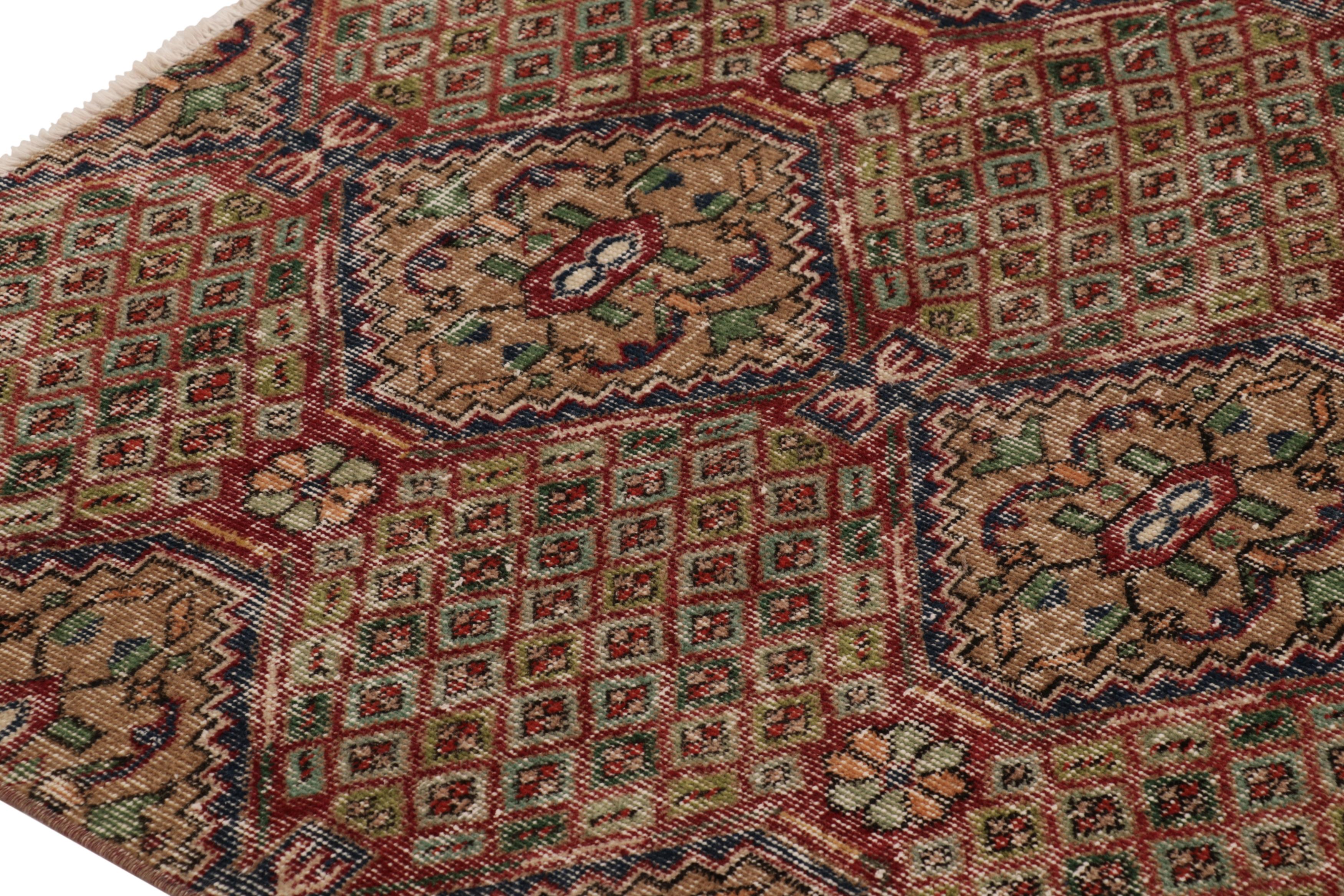 Tappeto turco vintage, beige-marrone con medaglioni floreali - Rug & Kilim In condizioni buone in vendita a Long Island City, NY