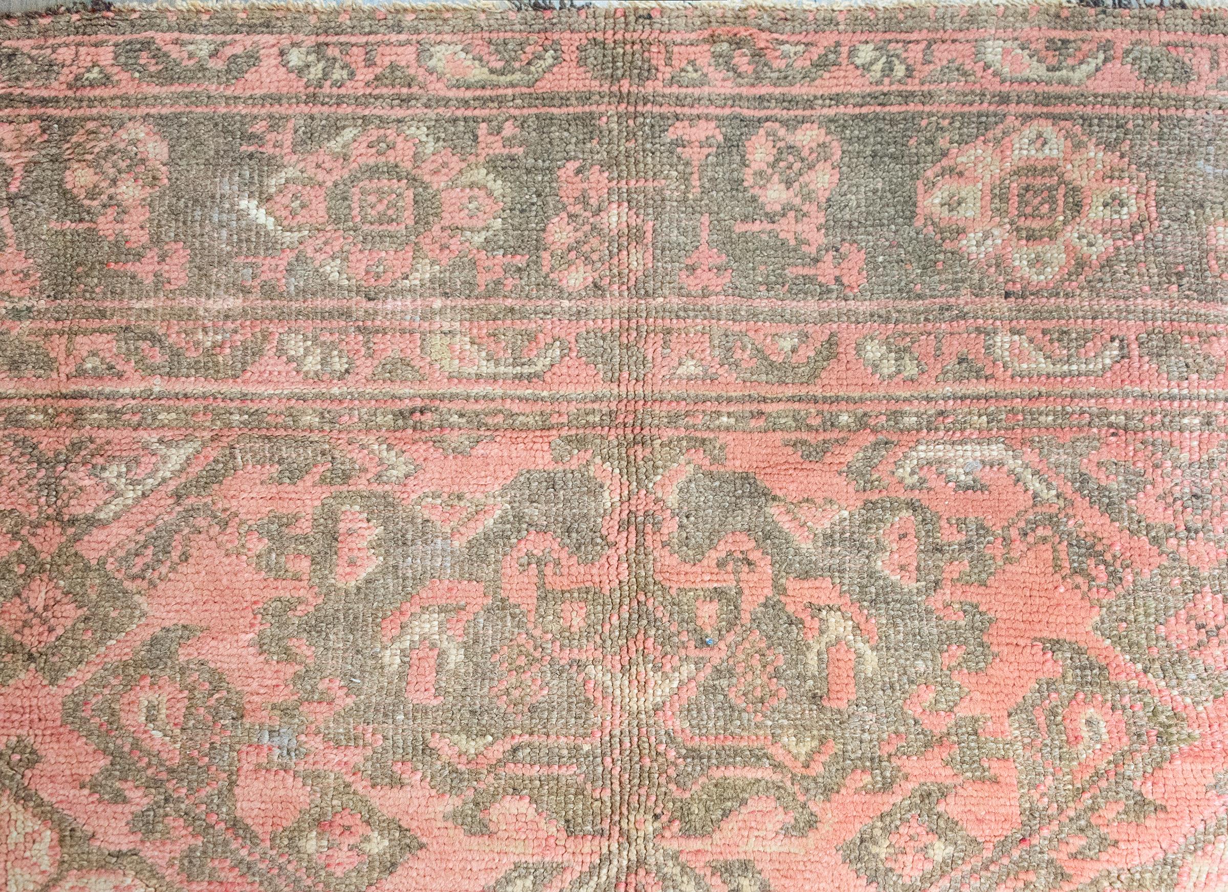 Türkischer Vintage-Teppich im Angebot 3