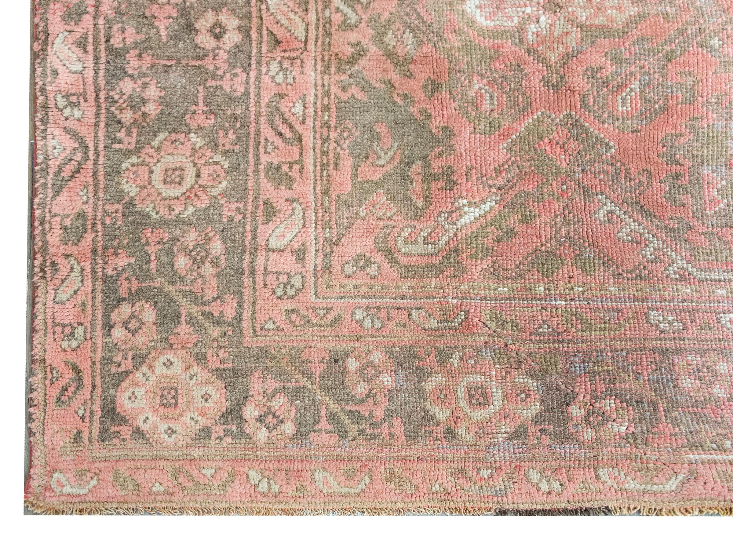 Türkischer Vintage-Teppich im Angebot 6