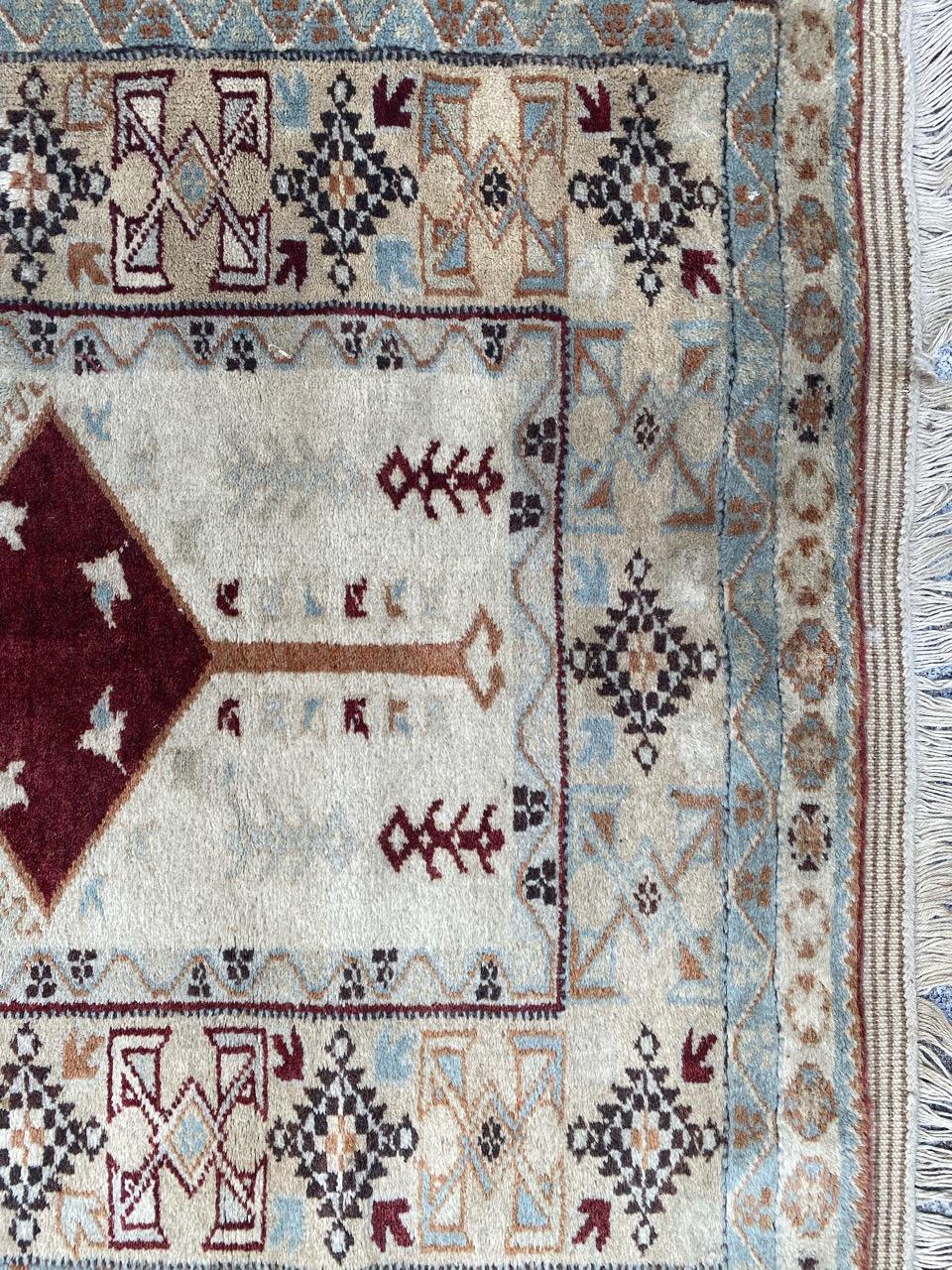 Vintage Turkish Rug In Good Condition For Sale In Saint Ouen, FR