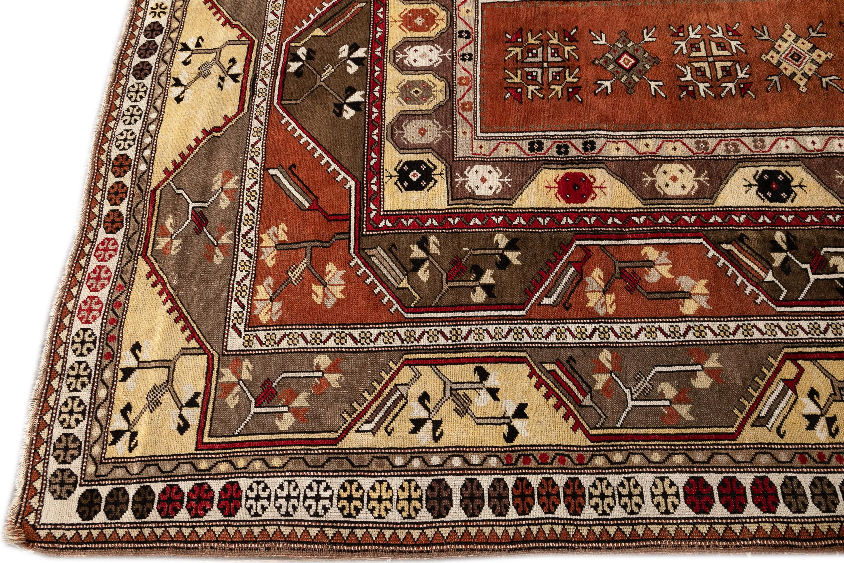 Türkischer Teppich, Vintage im Zustand „Gut“ im Angebot in Norwalk, CT