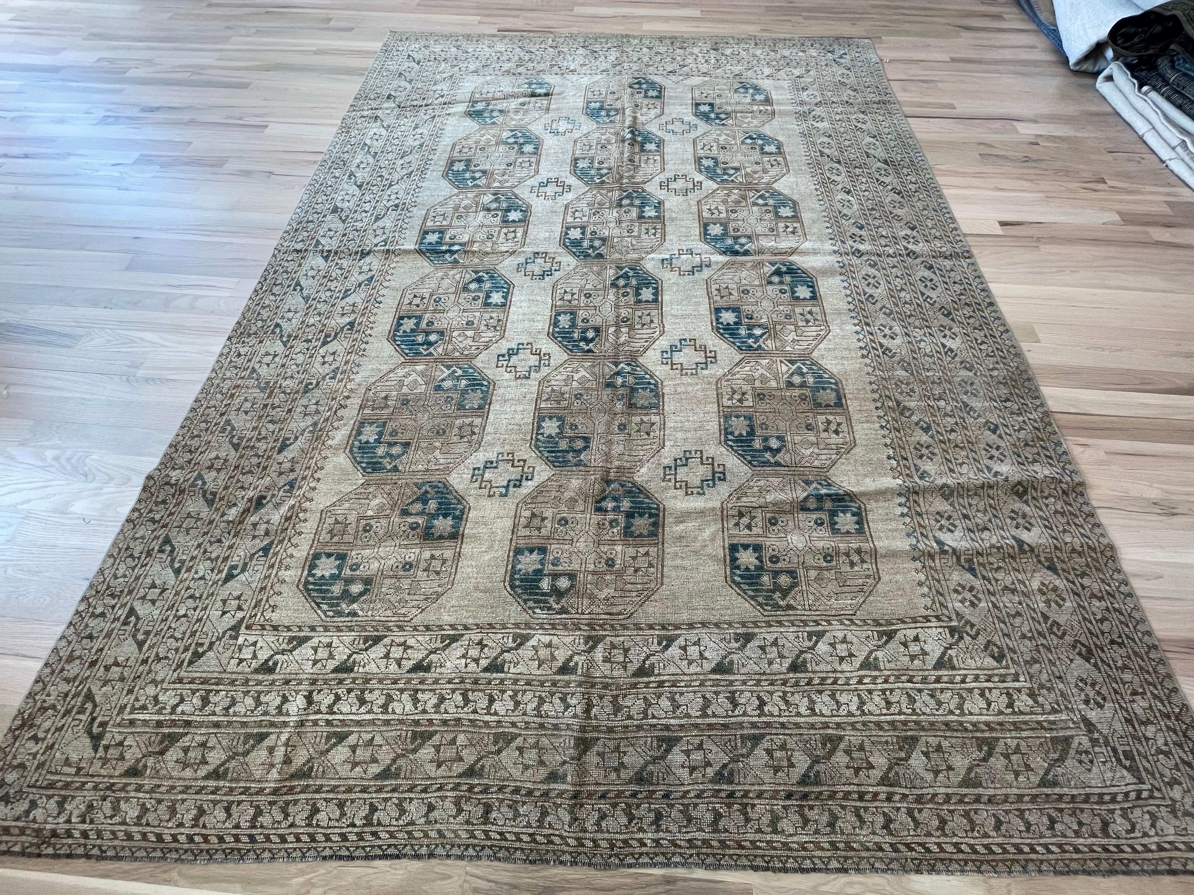 Türkischer Vintage-Teppich (Wolle) im Angebot