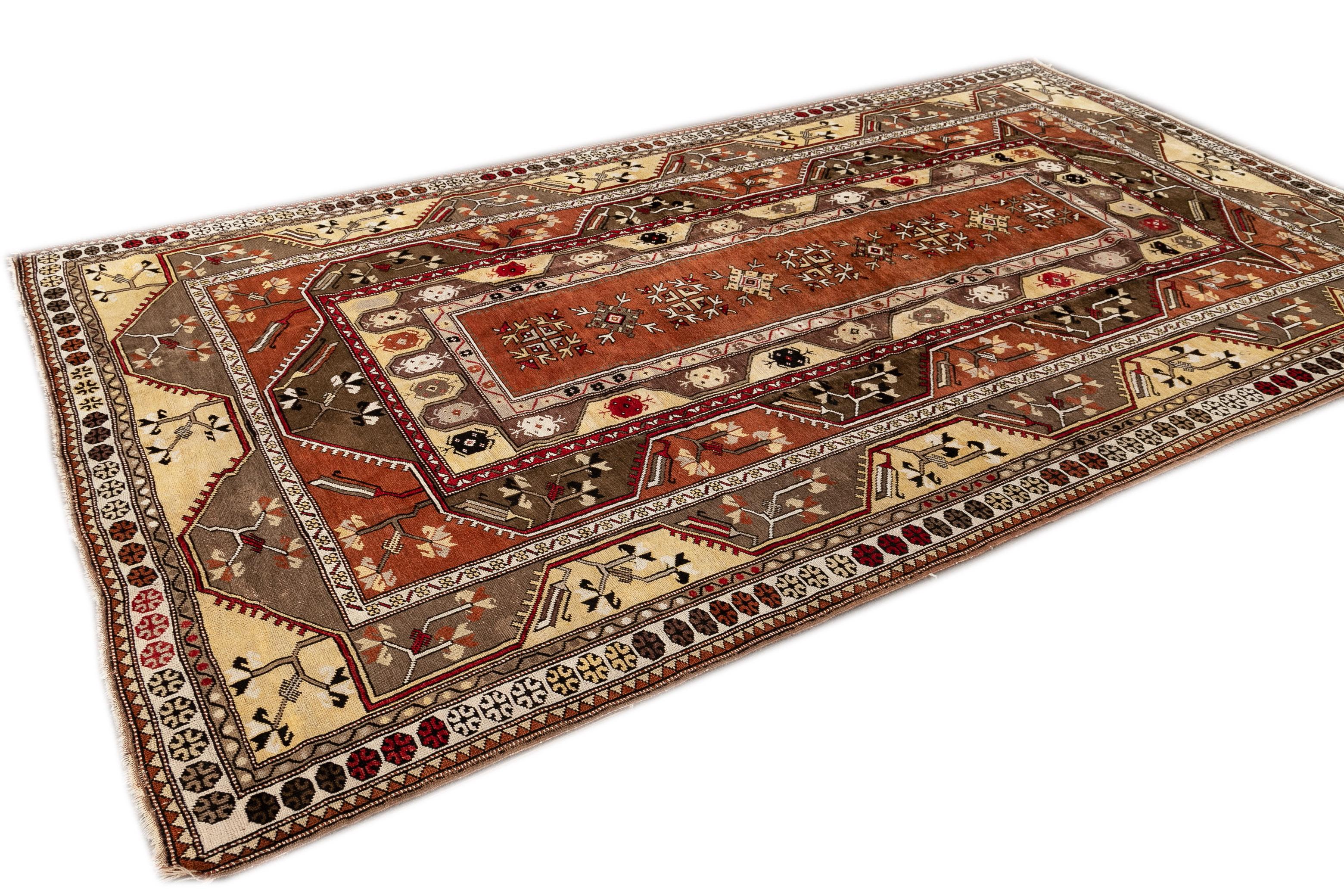 Türkischer Teppich, Vintage im Angebot 1