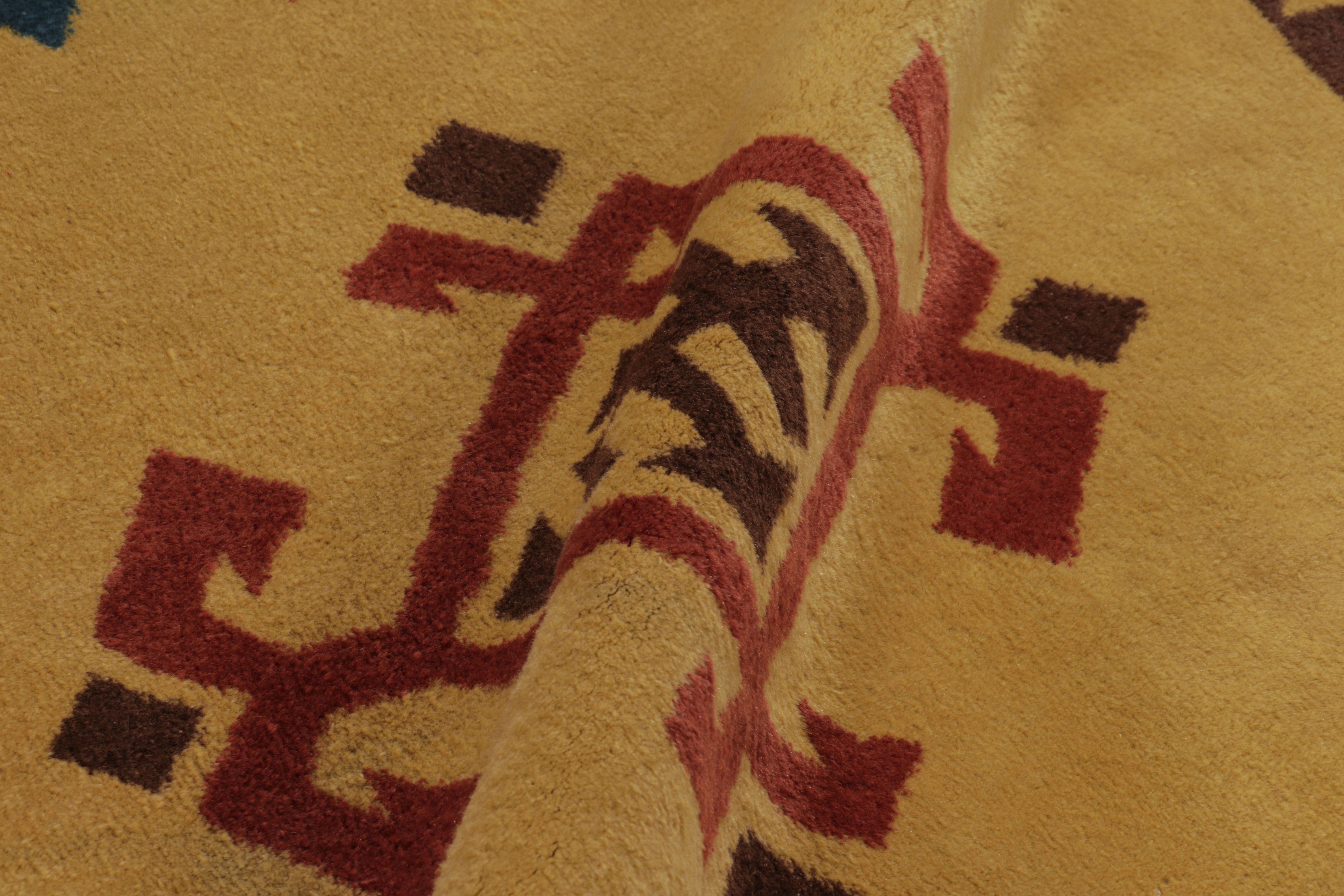 Türkischer Vintage-Teppich, Gold mit kühner Stammesgeometrie - Rug & Kilim im Angebot 1