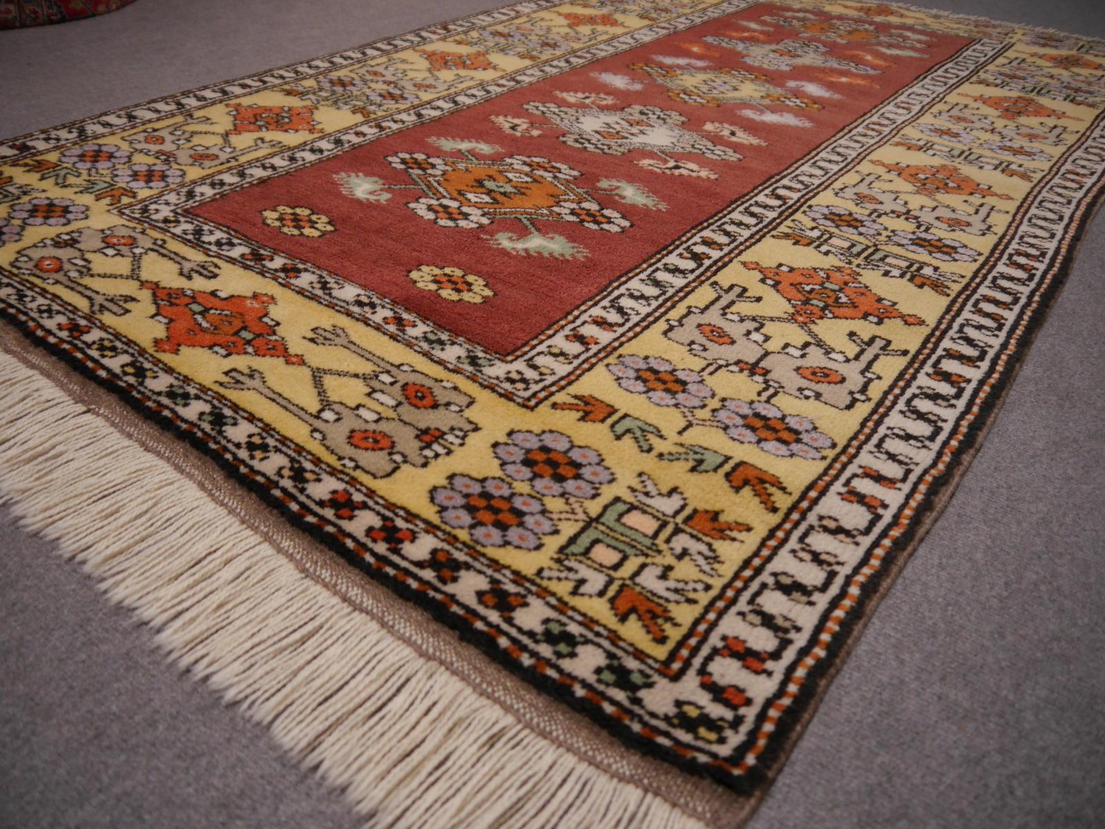 Alfombra Turca Vintage Anudada a Mano en venta 1