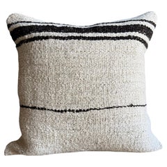 Cuscino vintage in canapa con inserto in piuma d'oca 16" x 16"