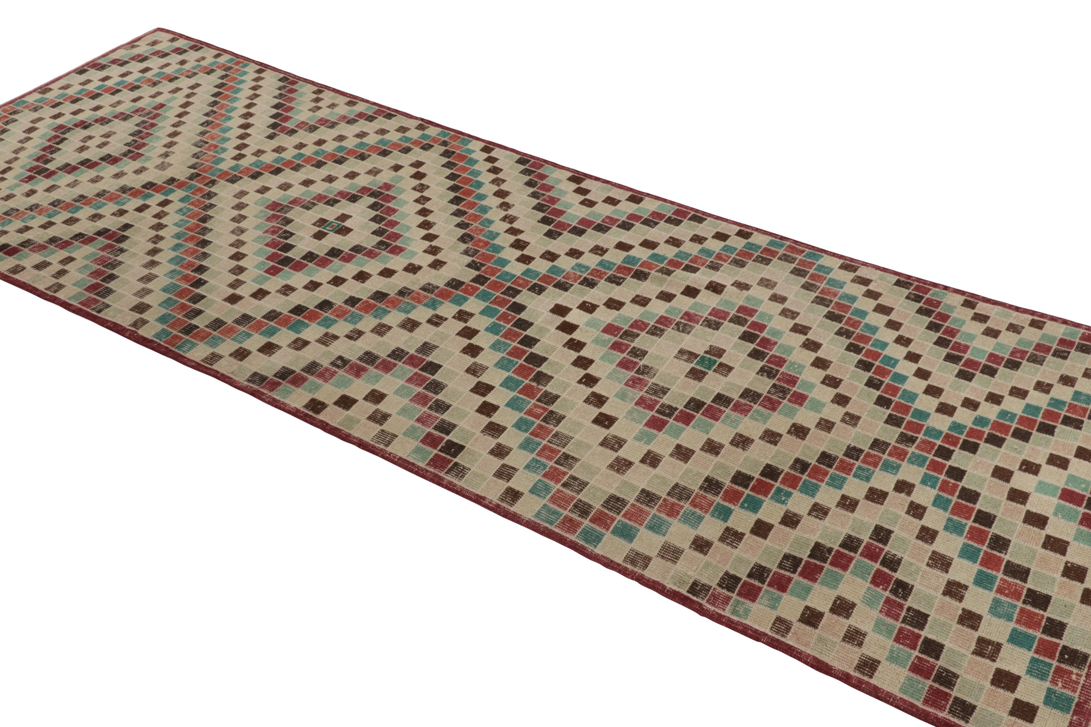 Türkischer Vintage-Teppich in Beige-Braun & bunten Diamant-Medaillons  - Rug & Kilim im Zustand „Gut“ im Angebot in Long Island City, NY