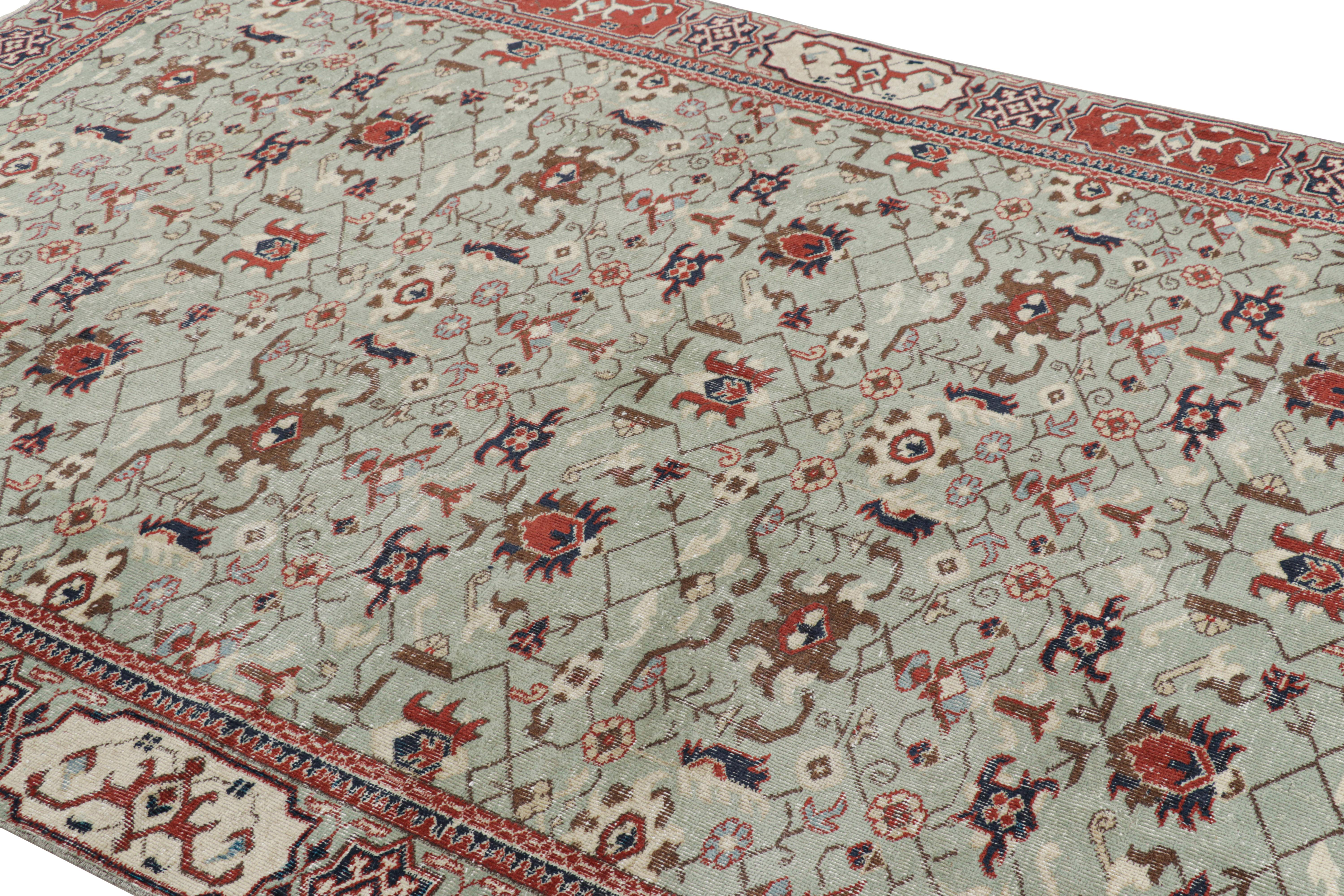 Dieser aus der Türkei stammende, handgeknüpfte Wollteppich im Format 7x10 (ca. 1950-1960) ist ein ganz besonderes Stück mit einem leichten und erfrischenden klassischen Design aus der Mitte des Jahrhunderts. 

Über das Design:

Bewunderer des