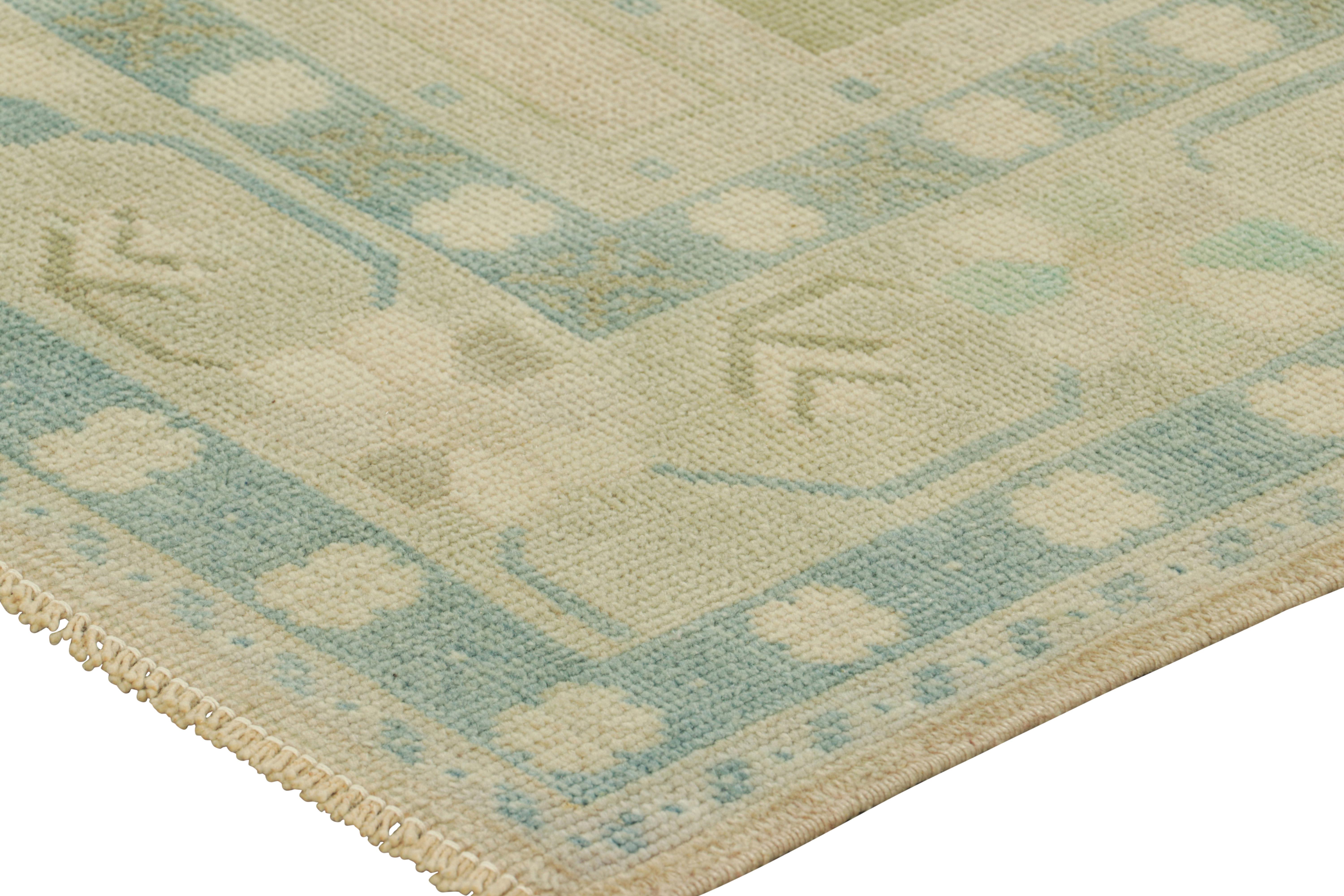Türkischer Vintage-Teppich in Blau mit geometrischen Mustern, von Rug & Kilim (Wolle) im Angebot