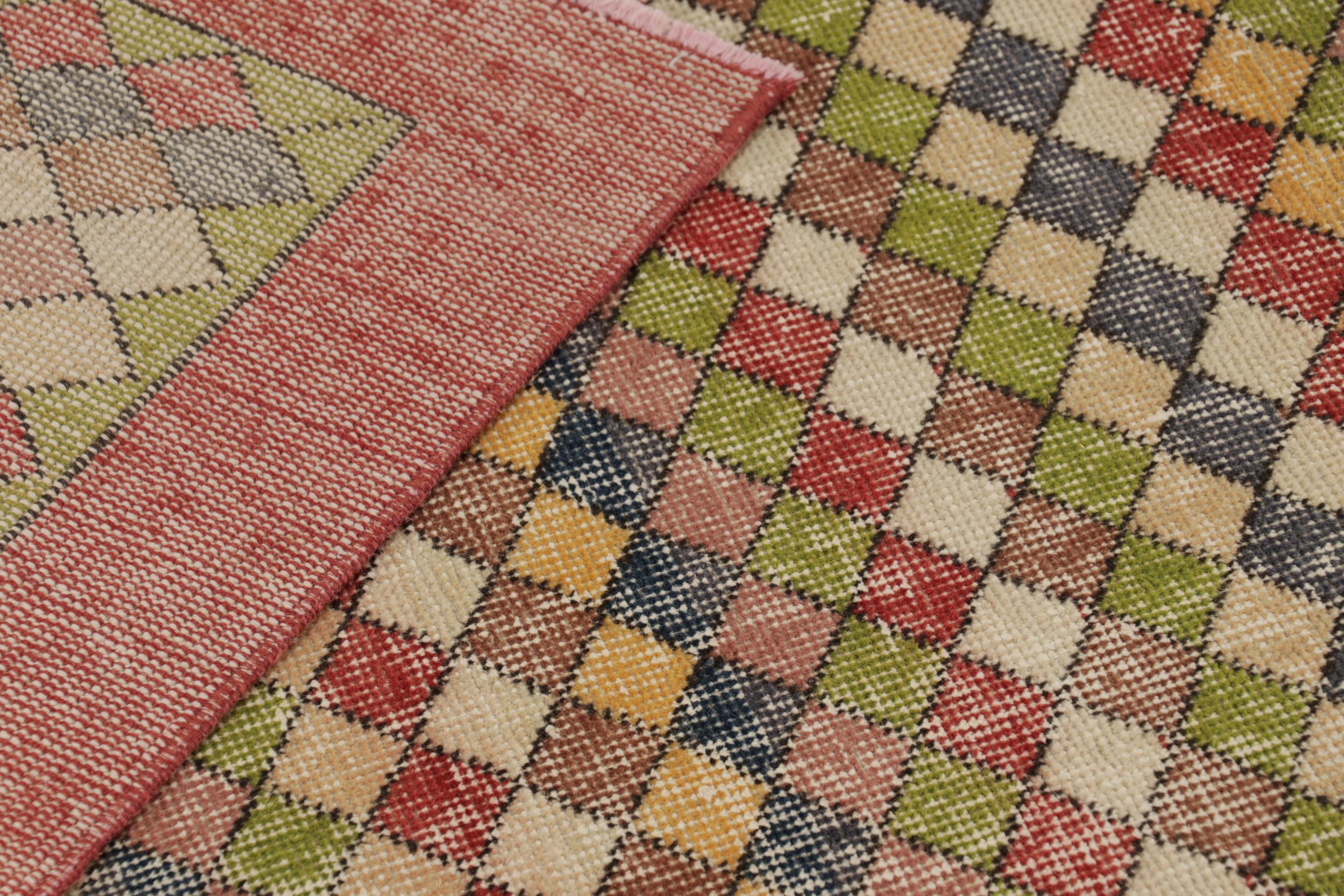 Türkischer Vintage-Teppich in Braun mit bunten Diamant-Medaillons  - Rug & Kilim im Angebot 2