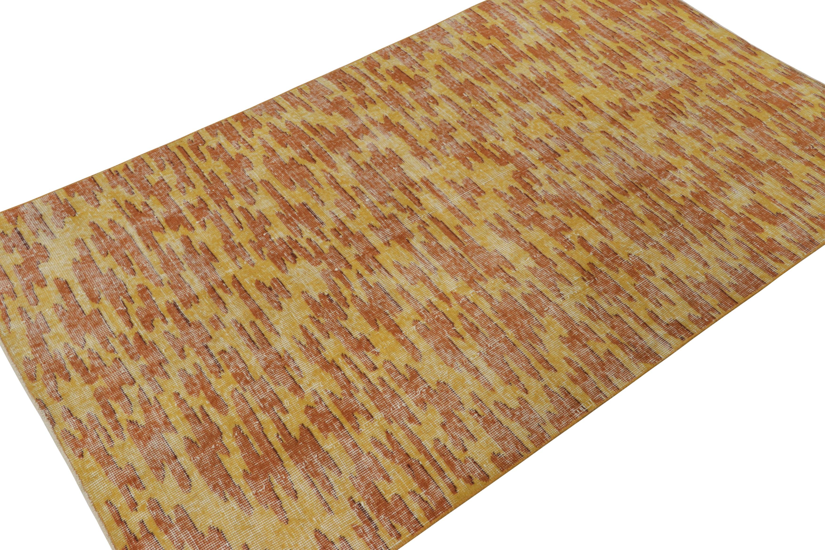 Vintage Turkish Rug in Gold with Rust Abstract Patterns  - Rug & Kilim In Good Condition For Sale In Long Island City, NY