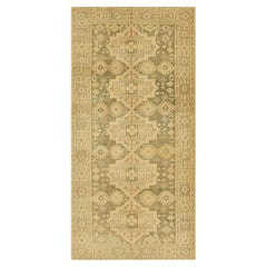 Türkischer Vintage-Teppich in Grün mit geometrischen Medaillon-Mustern von Rug & Kilim