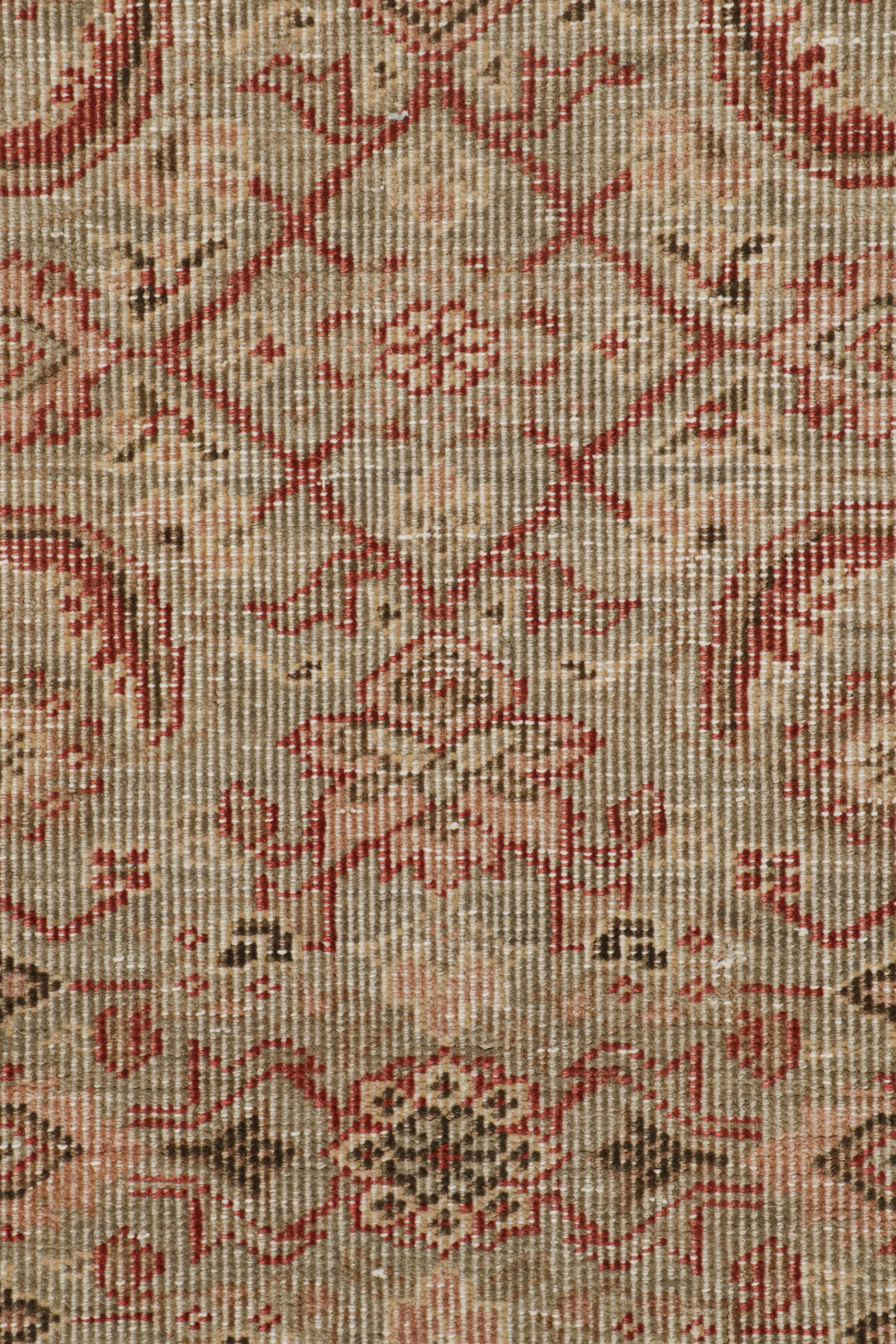 Türkischer Vintage-Teppich in Grün mit rotem Herati-Floral-Muster, von Rug & Kilim (Ende des 20. Jahrhunderts) im Angebot