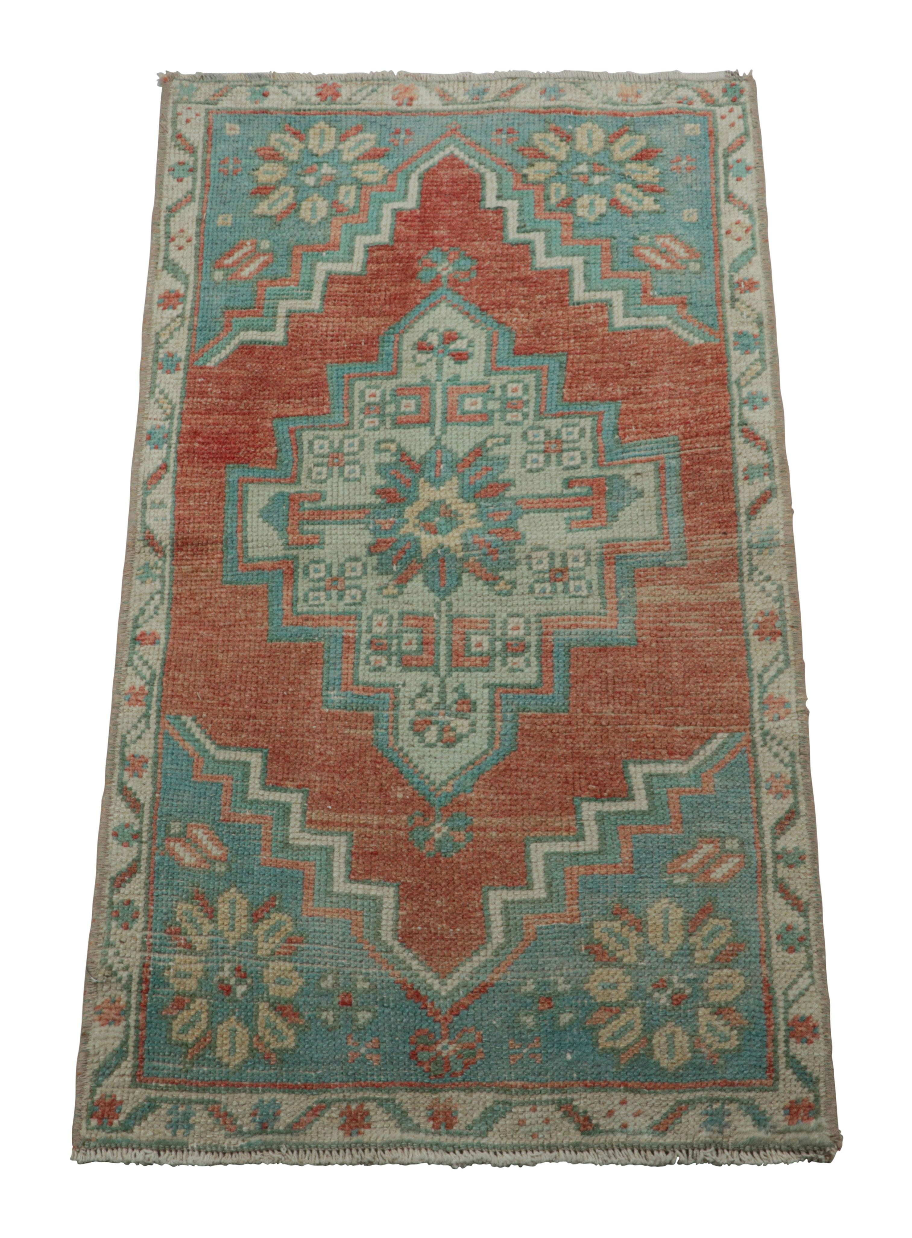 Made with hand-knotted wool, this 2x3 gift-sized vintage Turkish rug originating circa 1950-1960, is from the collection of mid-century rugs with antique washes giving them that old-world, almost distressed look to them.

On the Design: 

Admirers