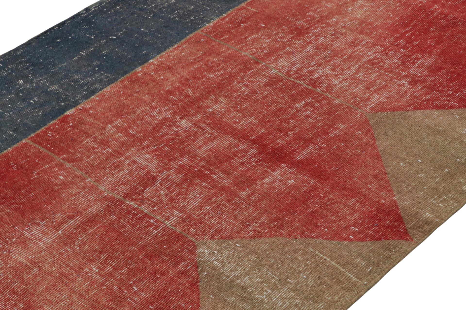 Vintage Turkish Rug in Red, with Geometric Patterns, from Rug & Kilim In Good Condition For Sale In Long Island City, NY