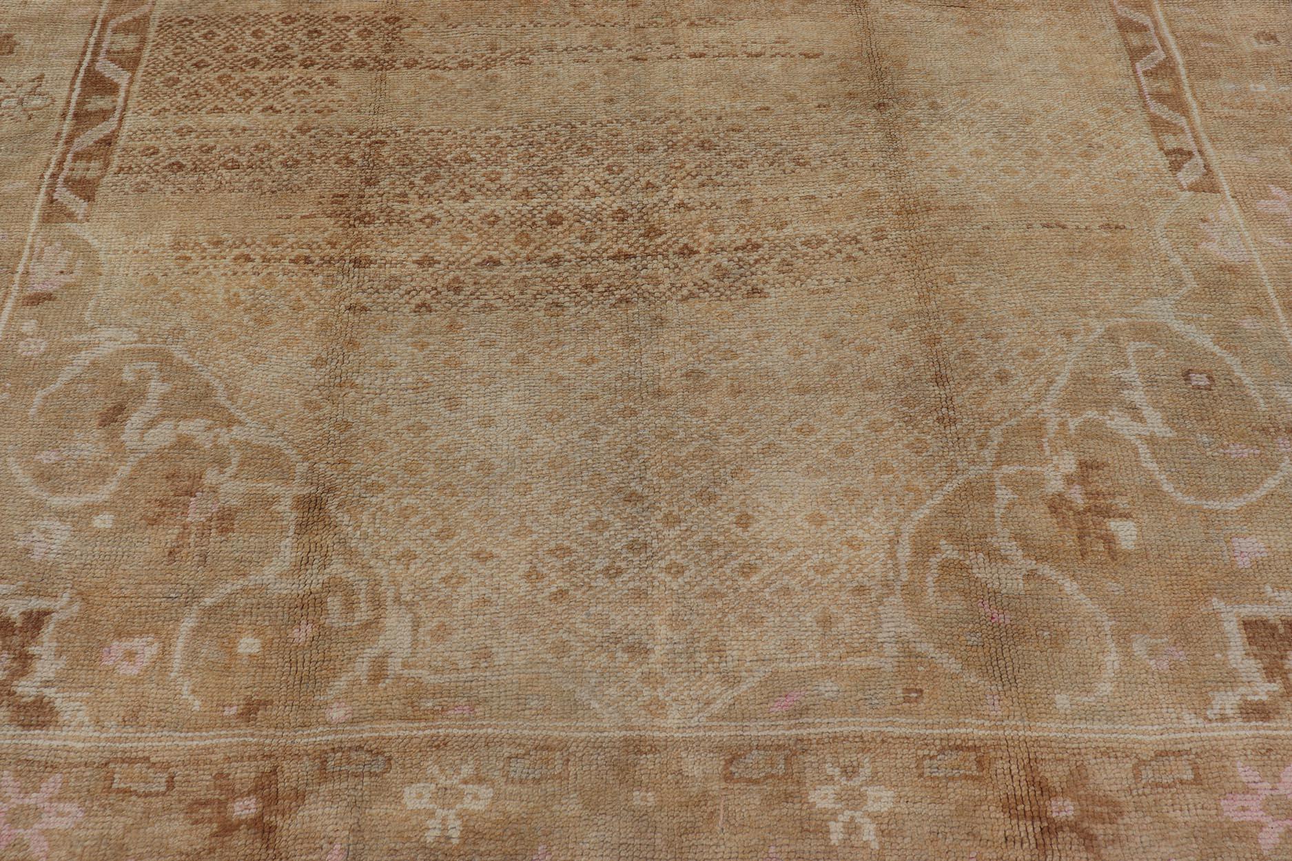Vintage Turkish Rug with All-Over Diamond Design and Floral Border in Neutrals For Sale 4